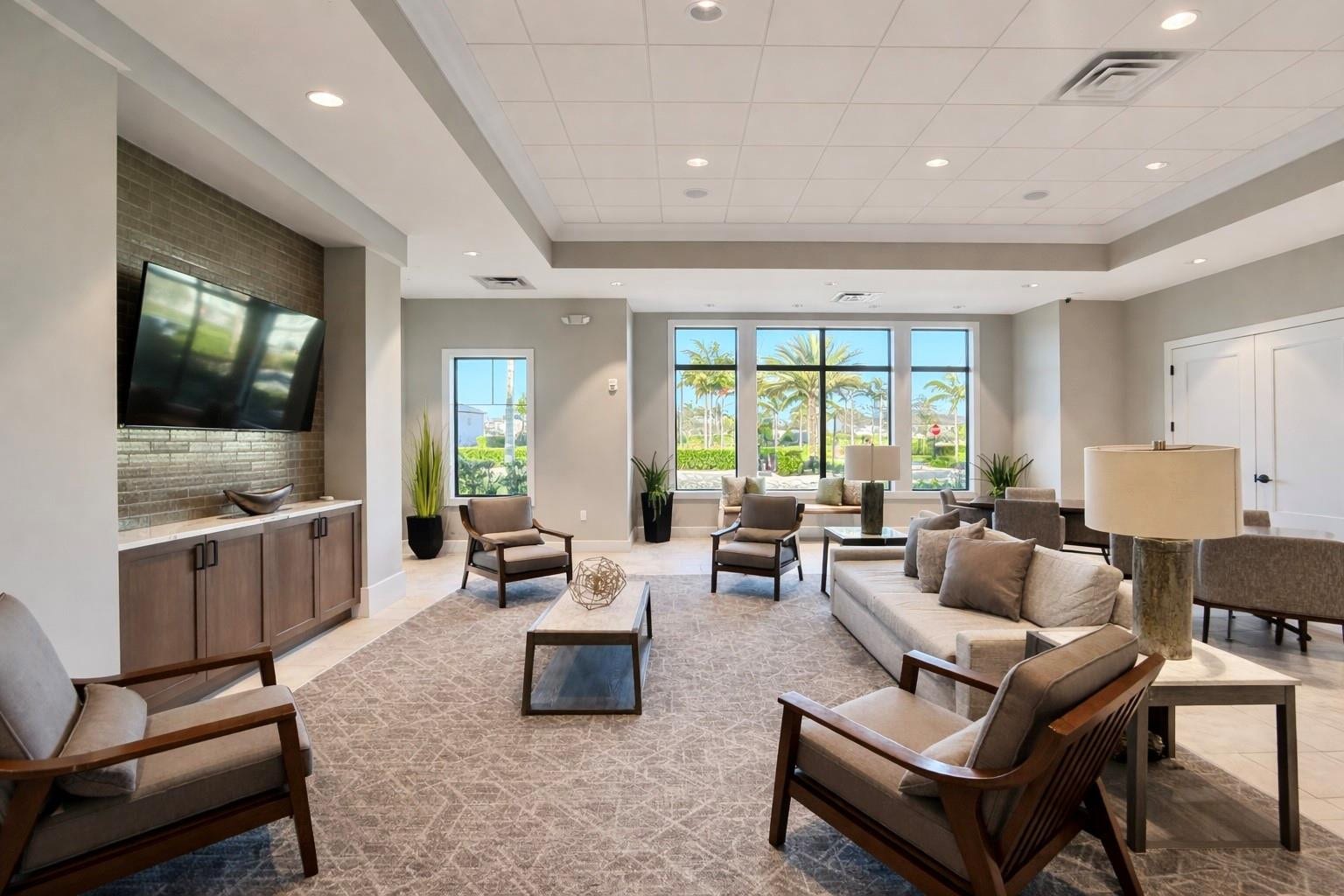 2293 S Appleton Circle, Oakland Park, FL 33309 2293 S Appleton Circle, Oakland Park, FL 33309