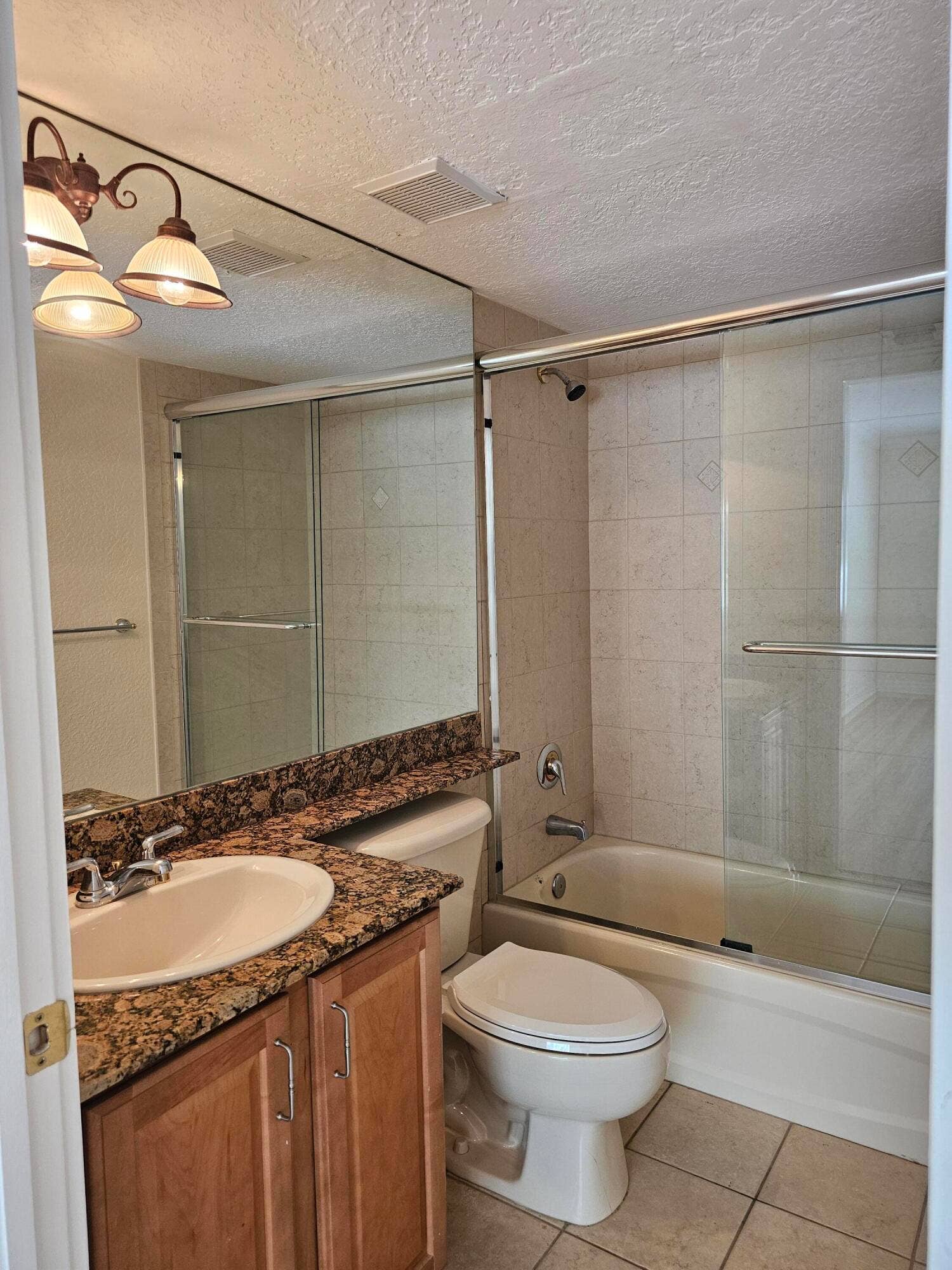 151 NE 16th Avenue, #162, Fort Lauderdale, Fort Lauderdale, FL 33301 Gbath