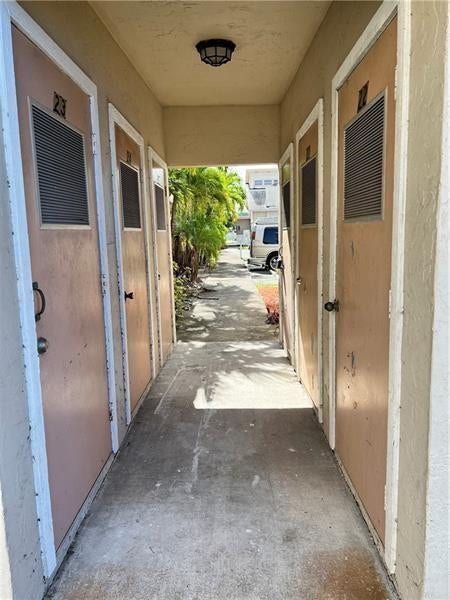 3947 Coral Springs Drive, #22, Coral Springs, FL 33065 3947 Coral Springs Drive, #22, Coral Springs, FL 33065