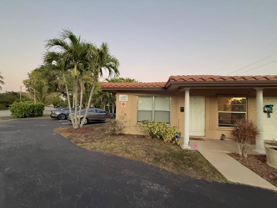 Property photo for 4117 Riverside Drive, Coral Springs, FL