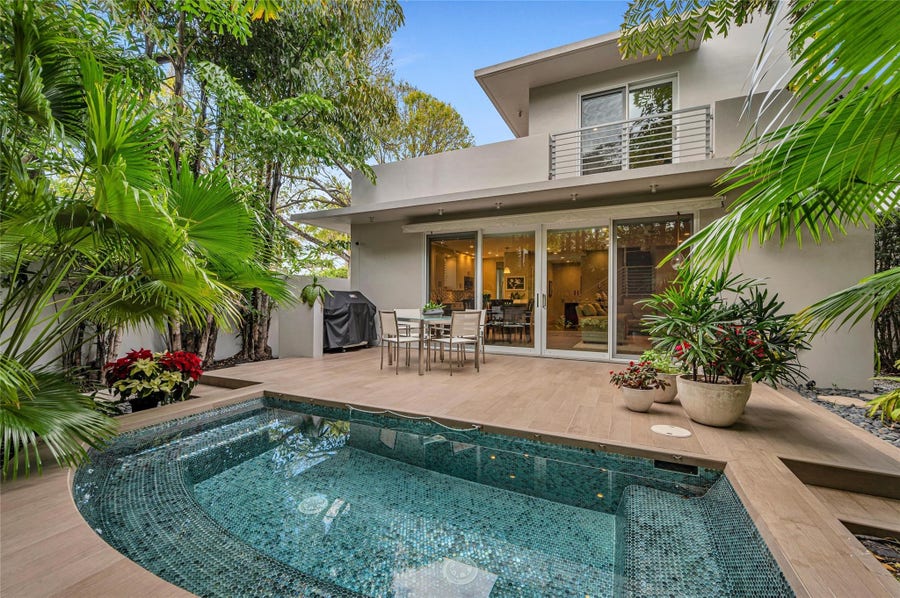 Property photo for 1200 NE 2nd Street, Fort Lauderdale, FL