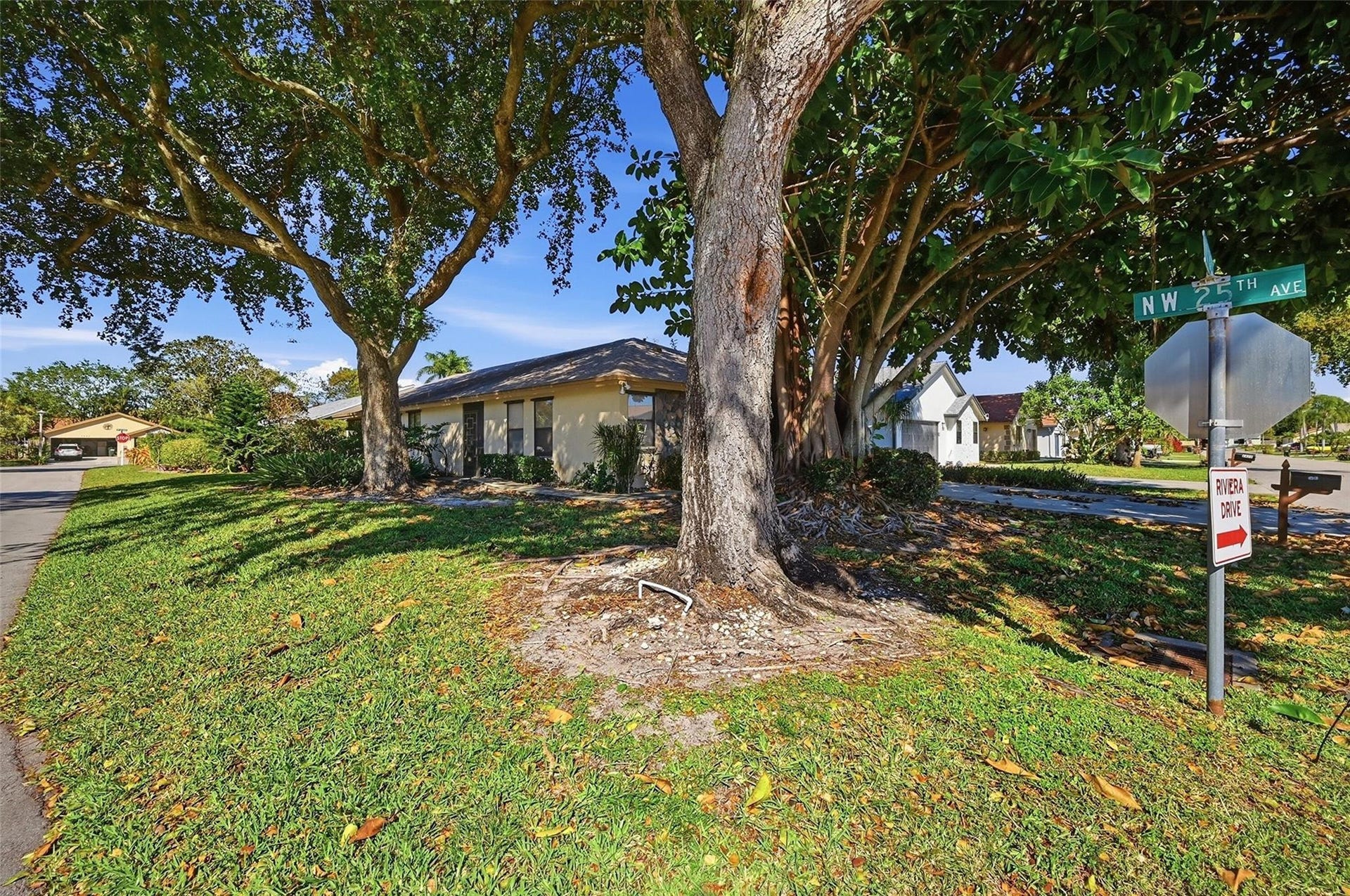 2495 NW 14th Street, Delray Beach, FL 33445 2495 NW 14th Street, Delray Beach, FL 33445