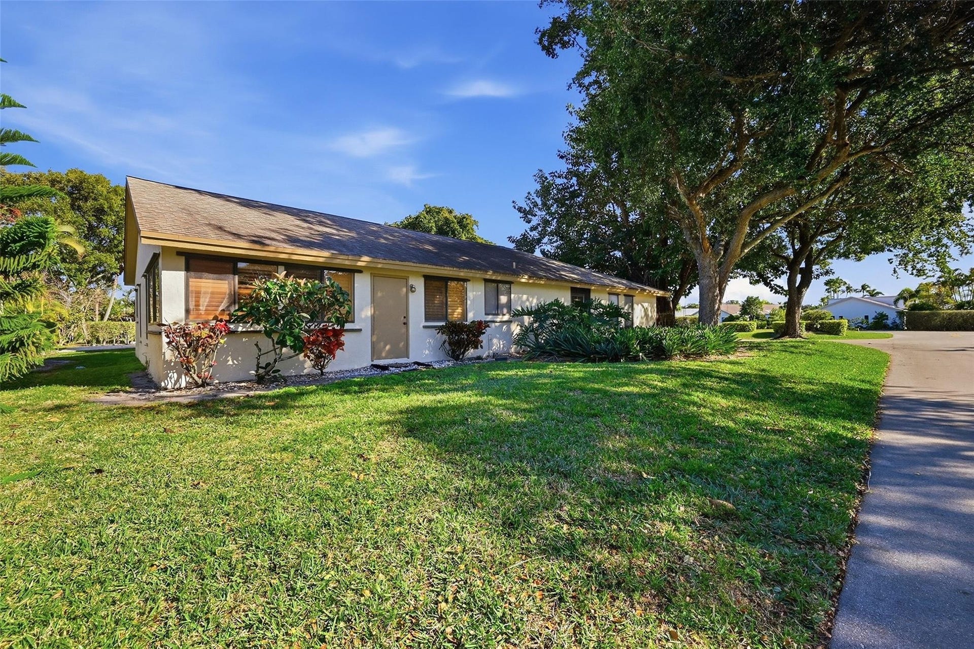 2495 NW 14th Street, Delray Beach, FL 33445 2495 NW 14th Street, Delray Beach, FL 33445