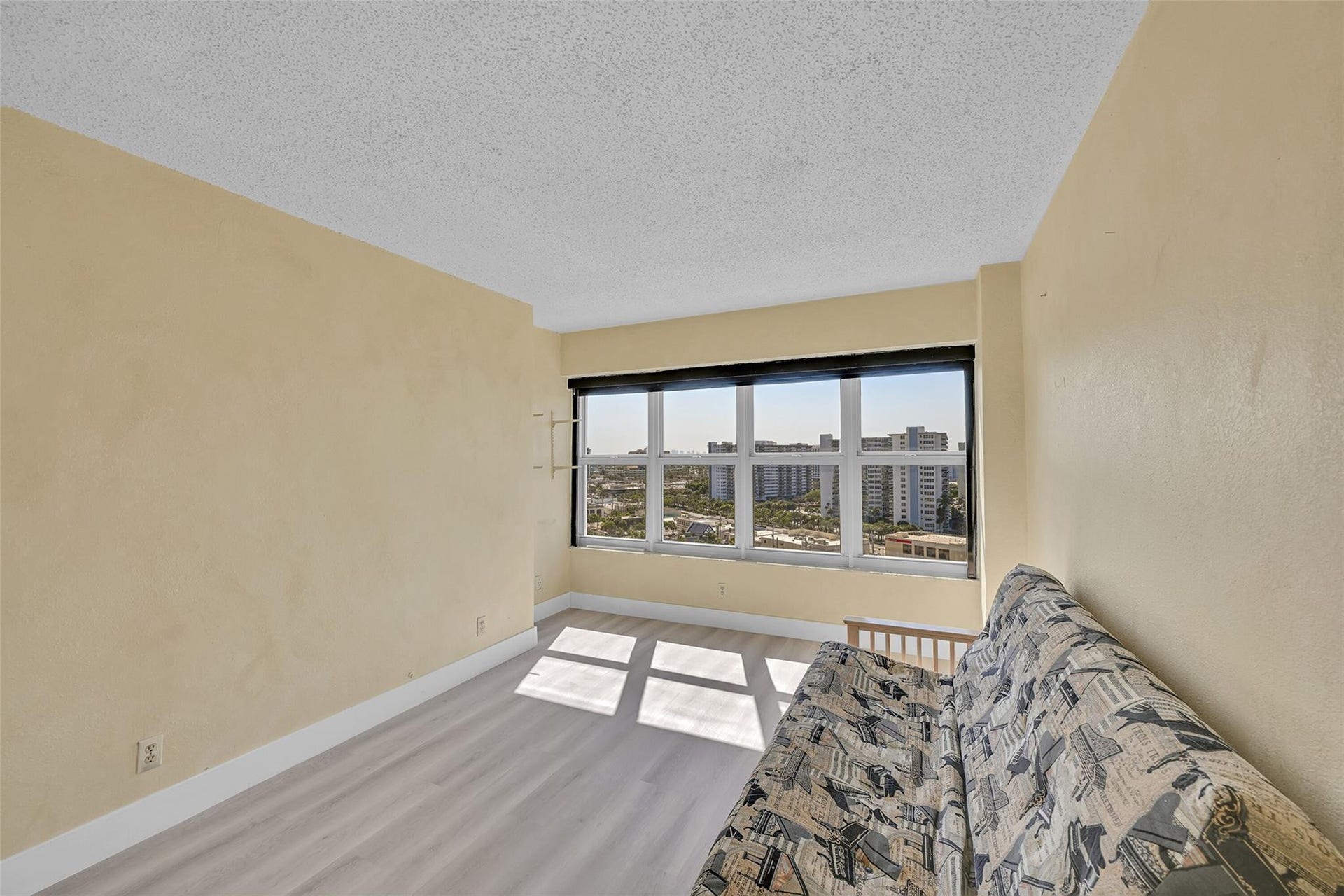 3700 Galt Ocean Drive, #1215, Fort Lauderdale, FL 33308 Bedroom 2