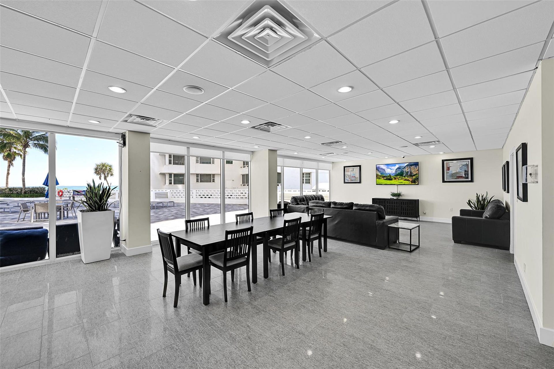 3700 Galt Ocean Drive, #1215, Fort Lauderdale, FL 33308 First Floor Community room