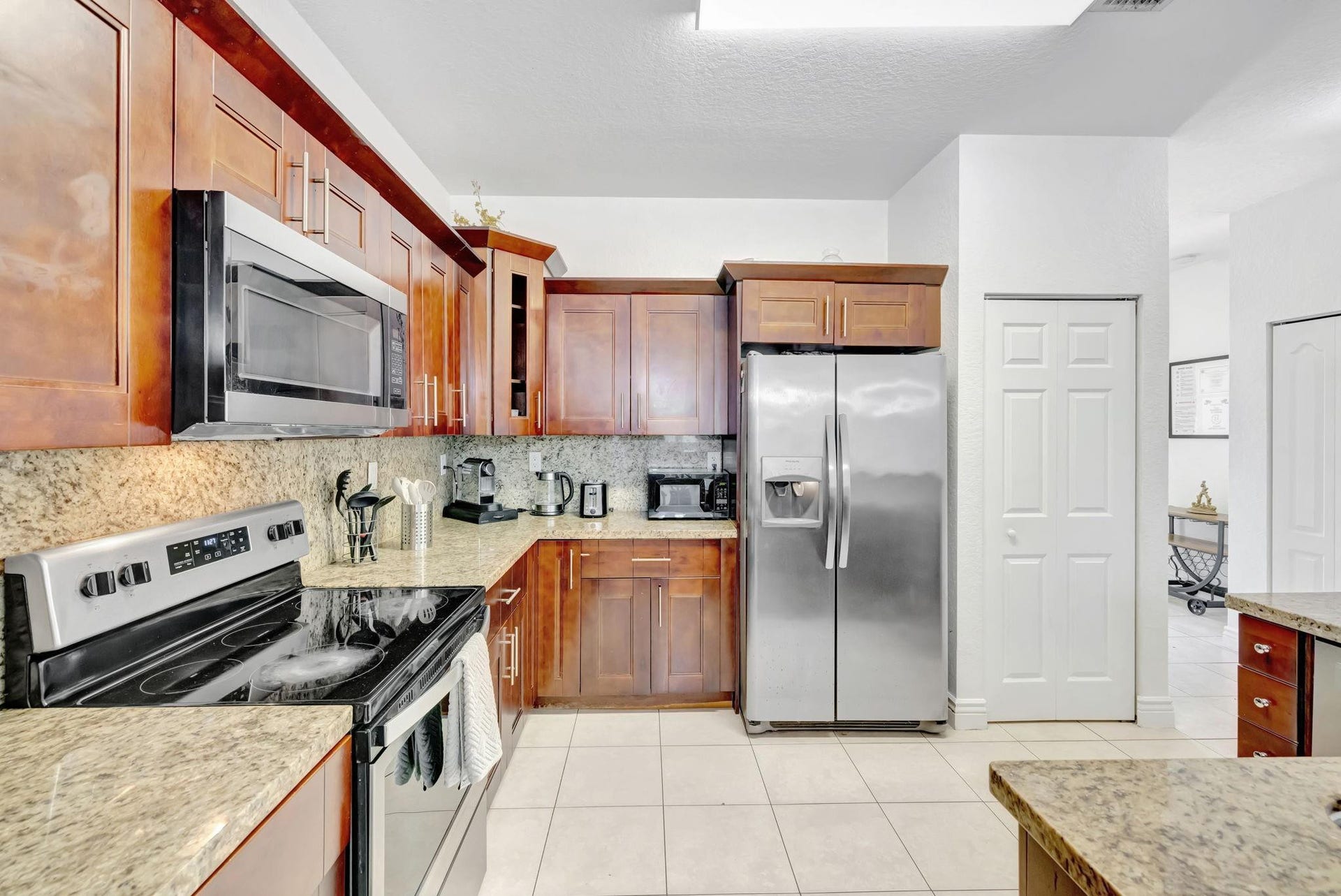 1816 SW 21st Street, Fort Lauderdale, FL 33315 Photo 3