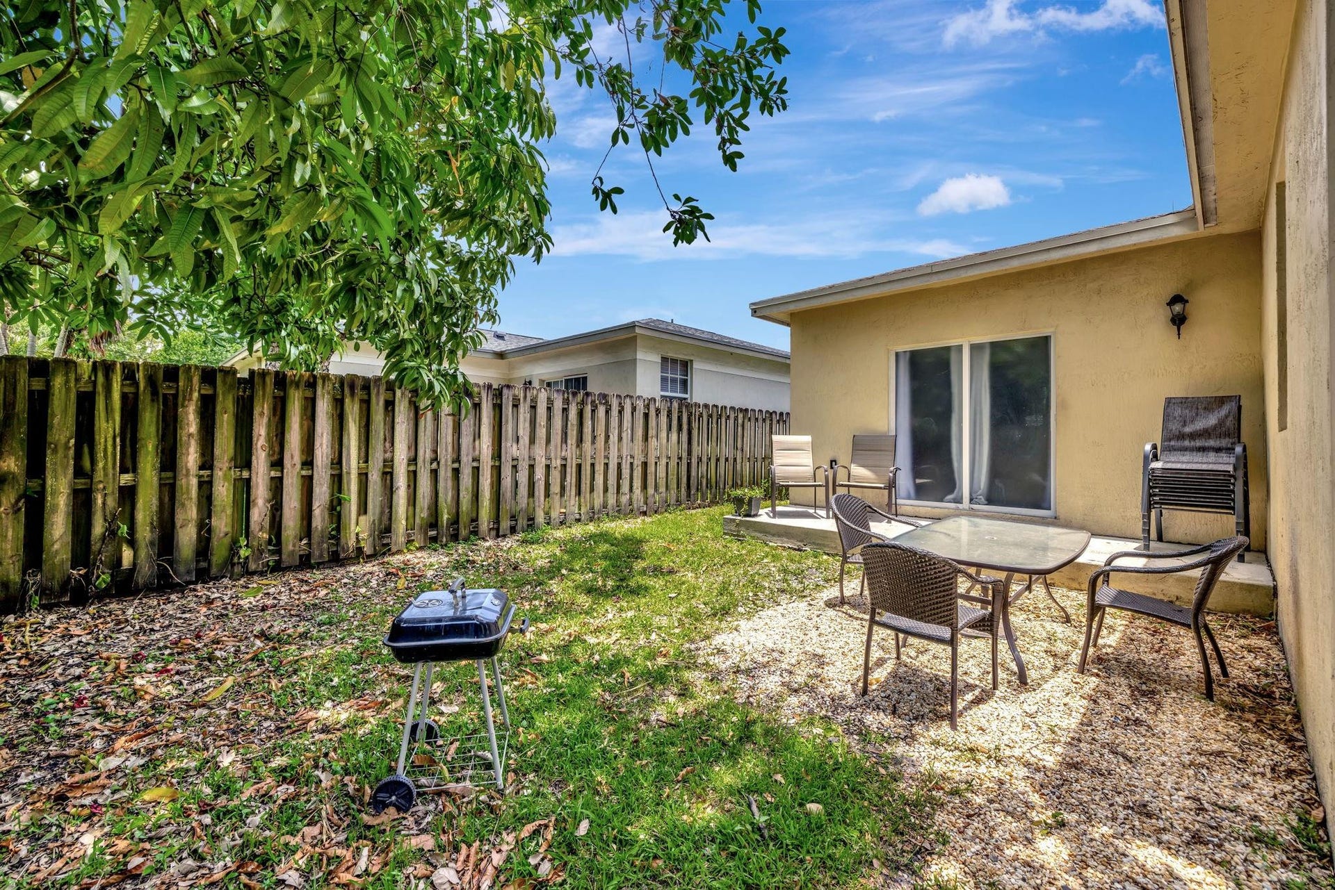 1816 SW 21st Street, Fort Lauderdale, FL 33315 Backyard