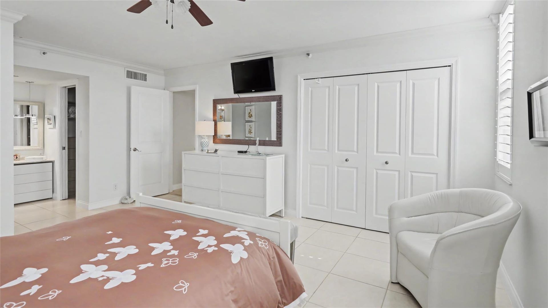 625 Oaks Drive, #808, Pompano Beach, FL 33069 Photo 10