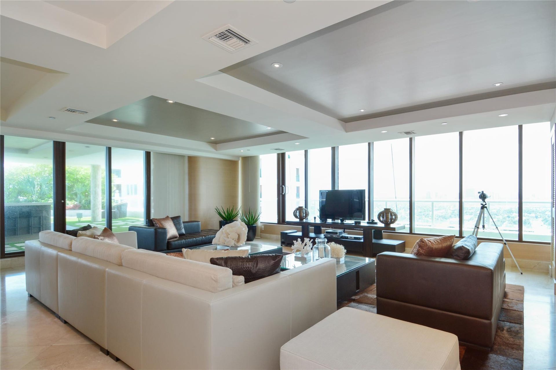 1 N Fort Lauderdale Beach Boulevard, #Lp 2302, Fort Lauderdale, FL 33304 Screenshot 2026-07-28 at 2.02.42PM