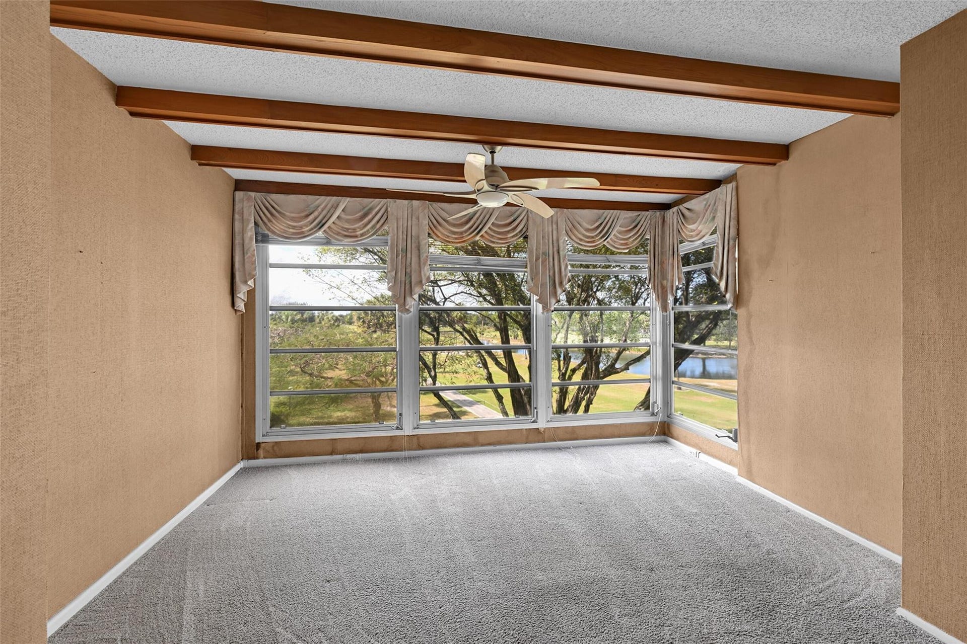 3960 Oaks Clubhouse Drive, #407, Pompano Beach, FL 33069 Photo 25