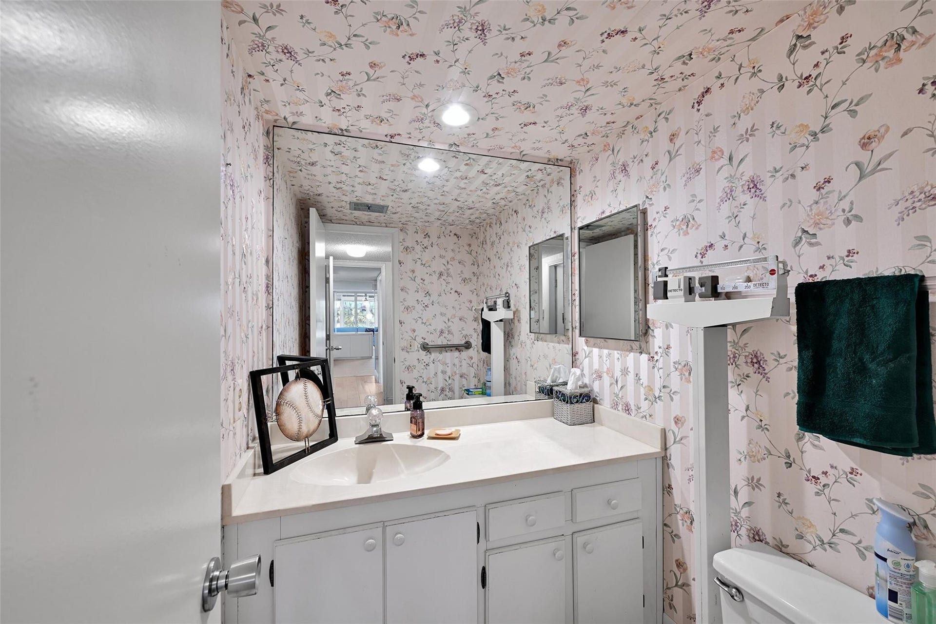 3960 Oaks Clubhouse Drive, #407, Pompano Beach, FL 33069 Photo 28