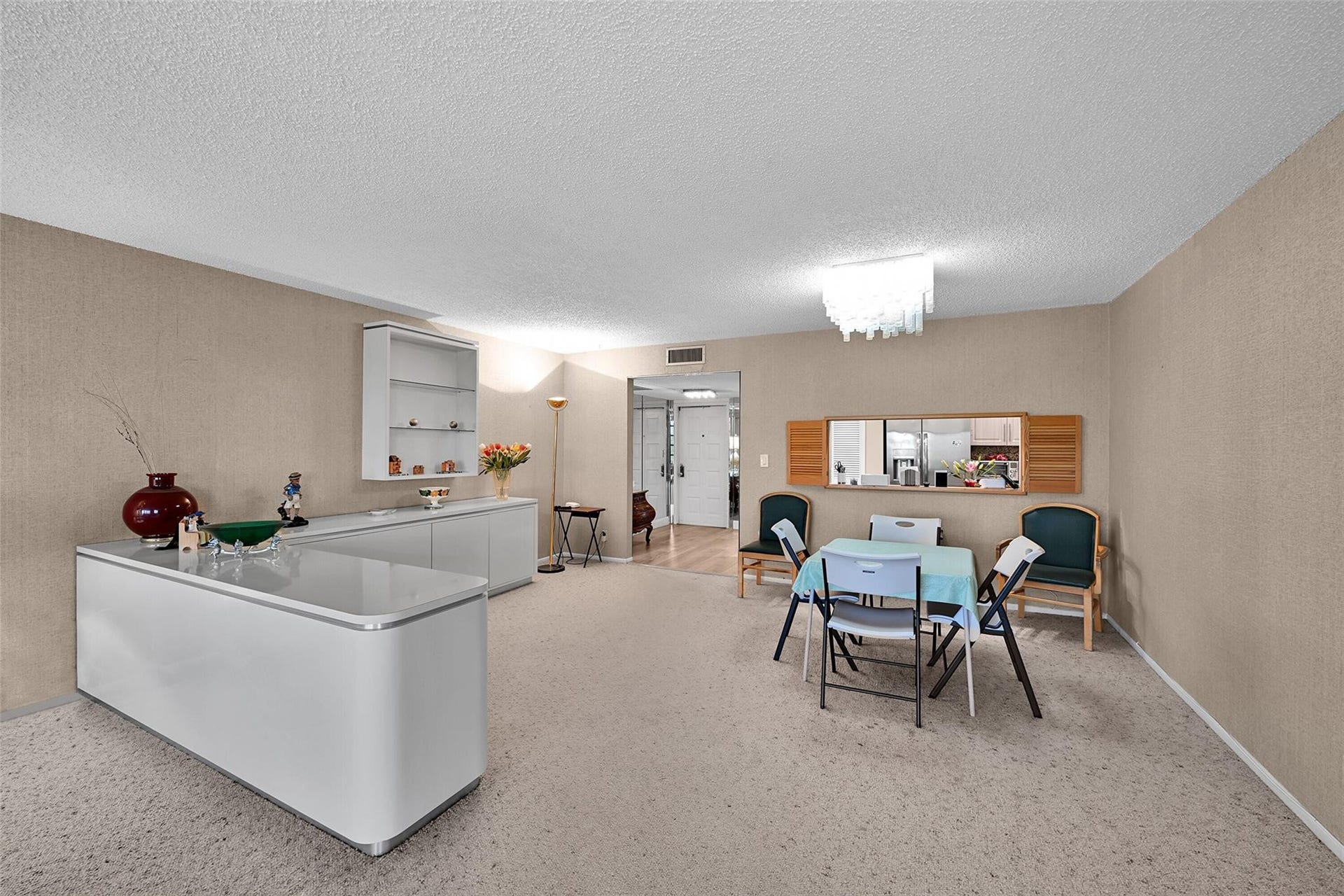 3960 Oaks Clubhouse Drive, #407, Pompano Beach, FL 33069 Photo 5