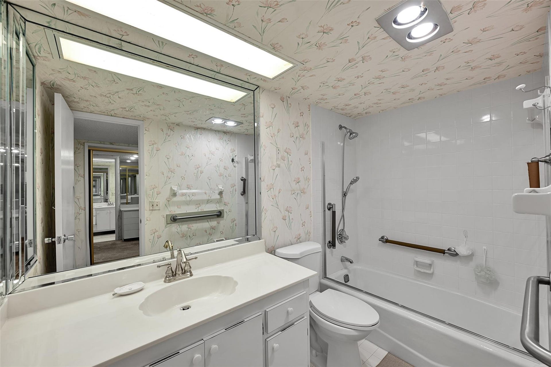 3960 Oaks Clubhouse Drive, #407, Pompano Beach, FL 33069 Photo 27