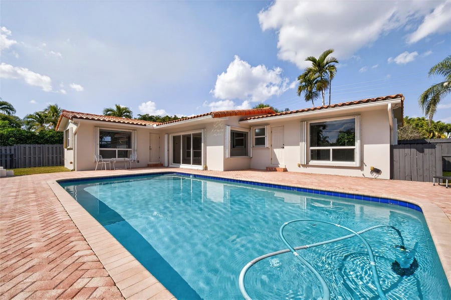 Property photo for 1762 NE 38th Street, Oakland Park, FL