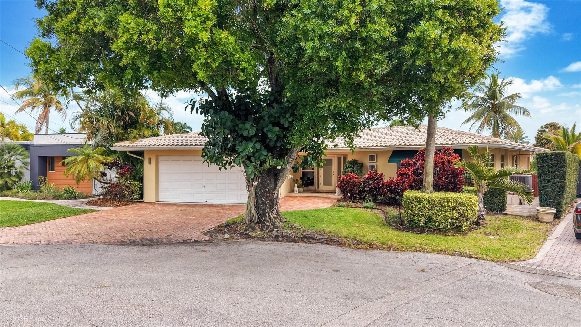 2108 NE 18th Avenue, Wilton Manors, FL 33305 Photo 3