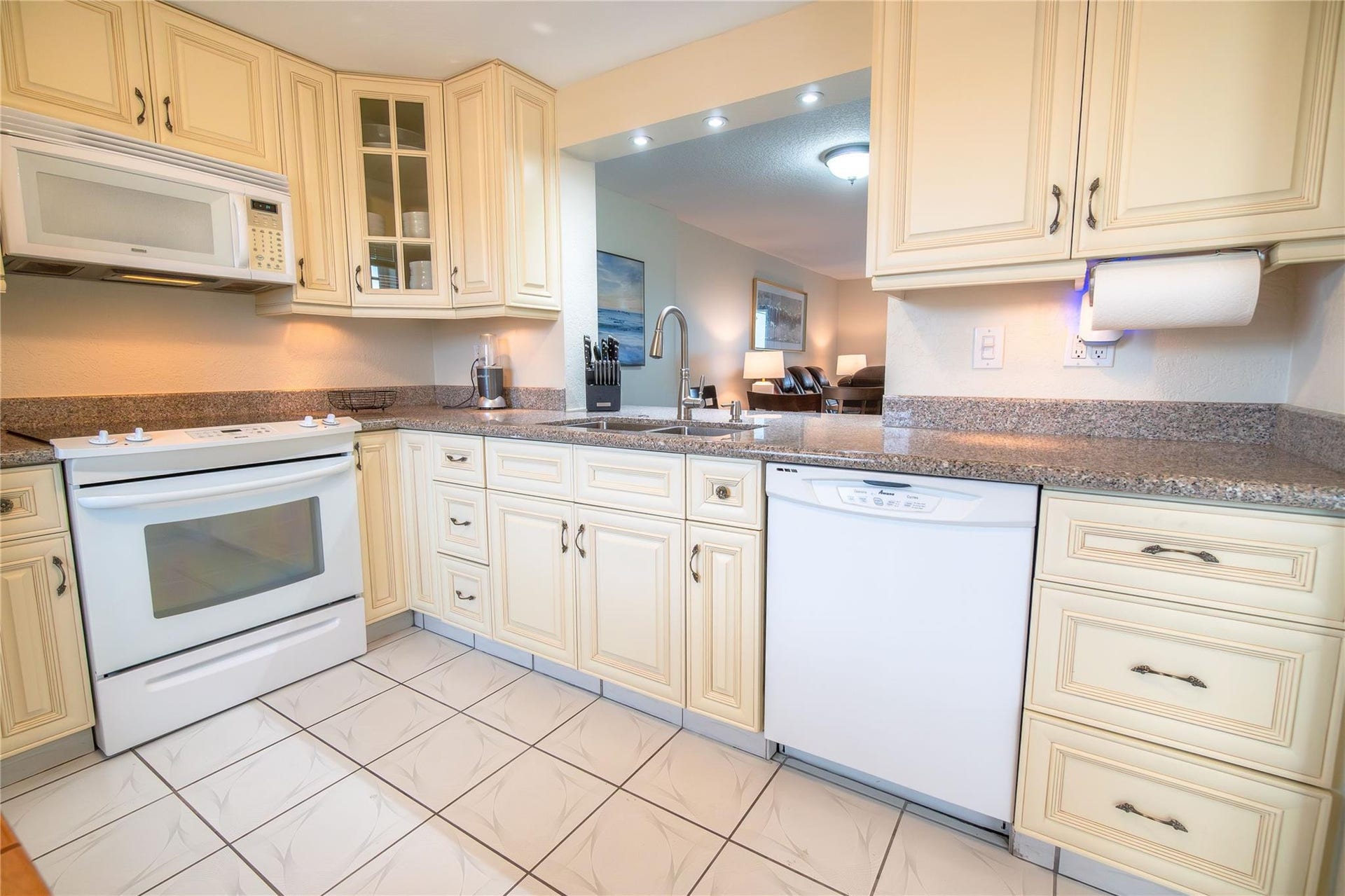 131 SE 3rd Avenue, #608, Dania Beach, FL 33004