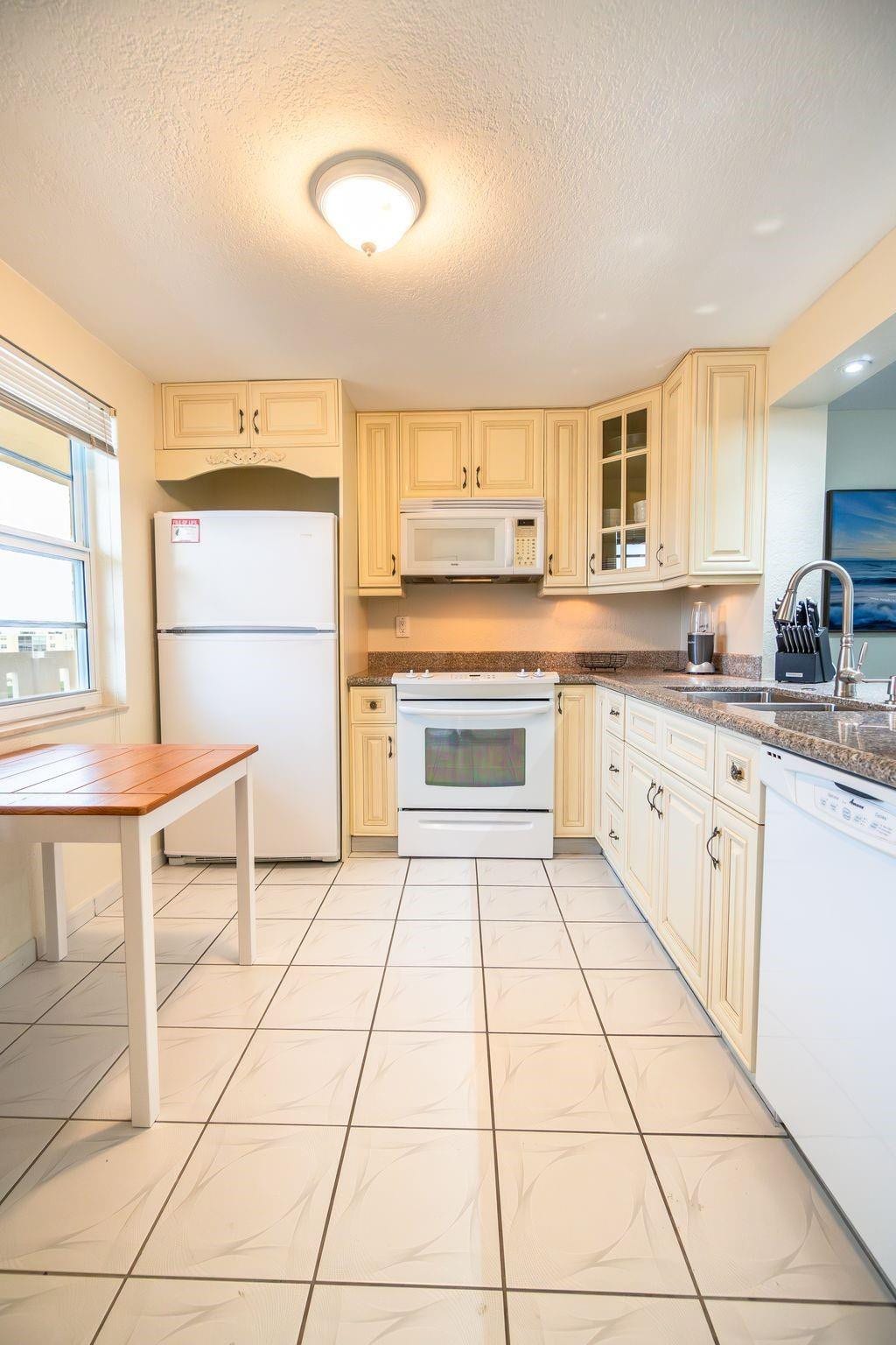 131 SE 3rd Avenue, #608, Dania Beach, FL 33004