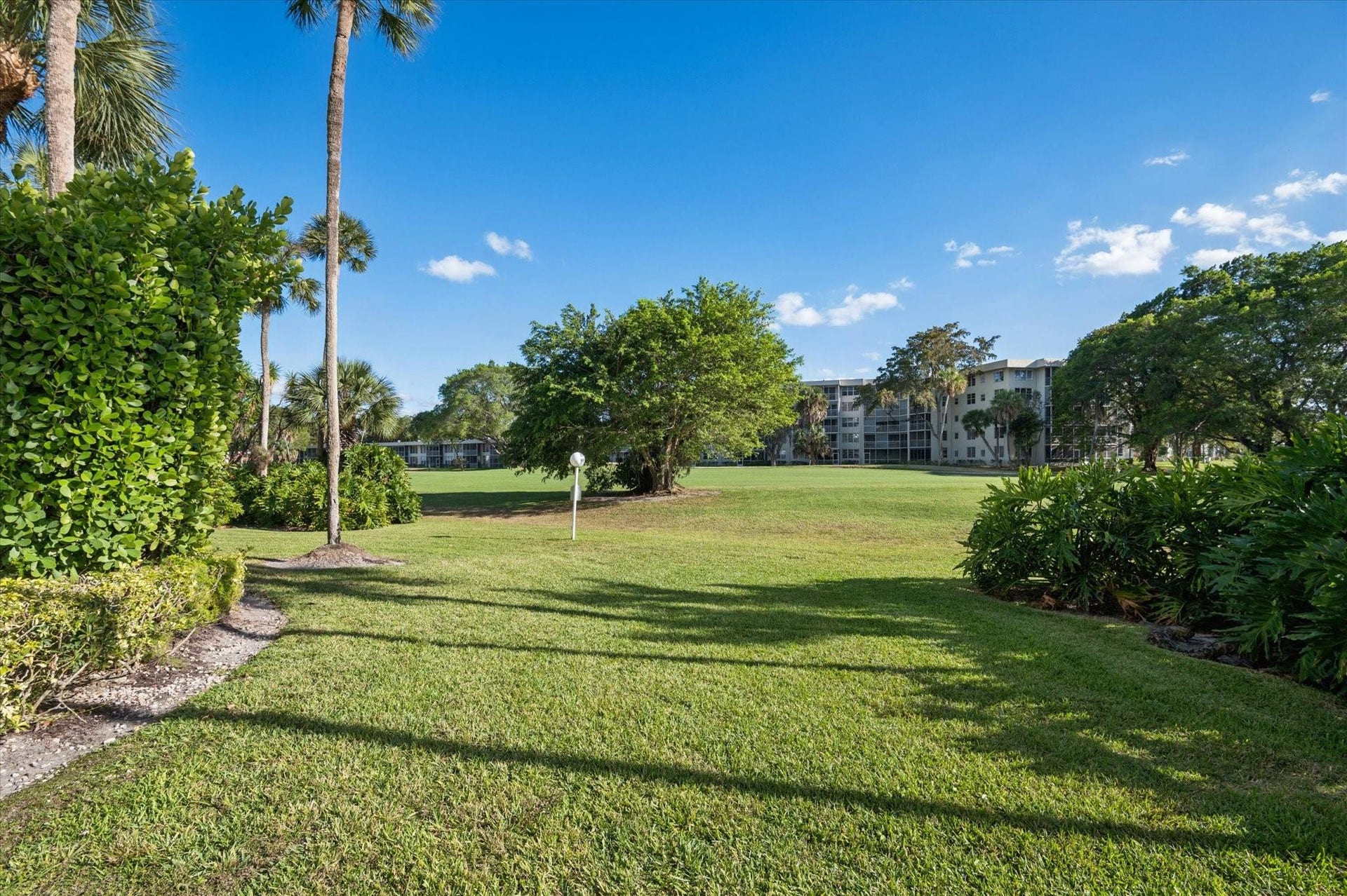 4110 W Palm Aire Drive, #101b, Pompano Beach, FL 33069