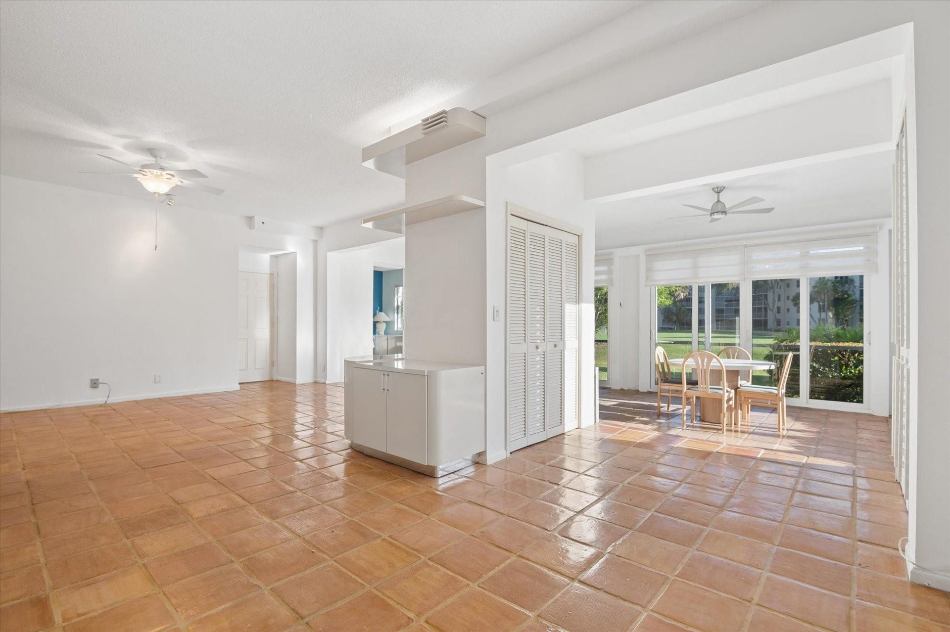4110 W Palm Aire Drive, #101b, Pompano Beach, FL 33069