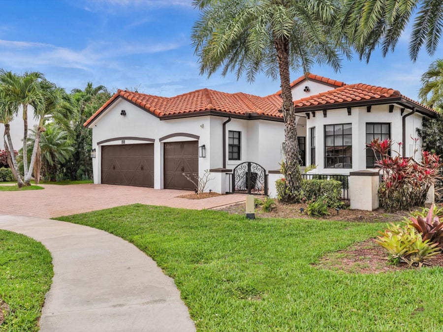 Property photo for 4092 NW 88 Terrace, Cooper City, FL