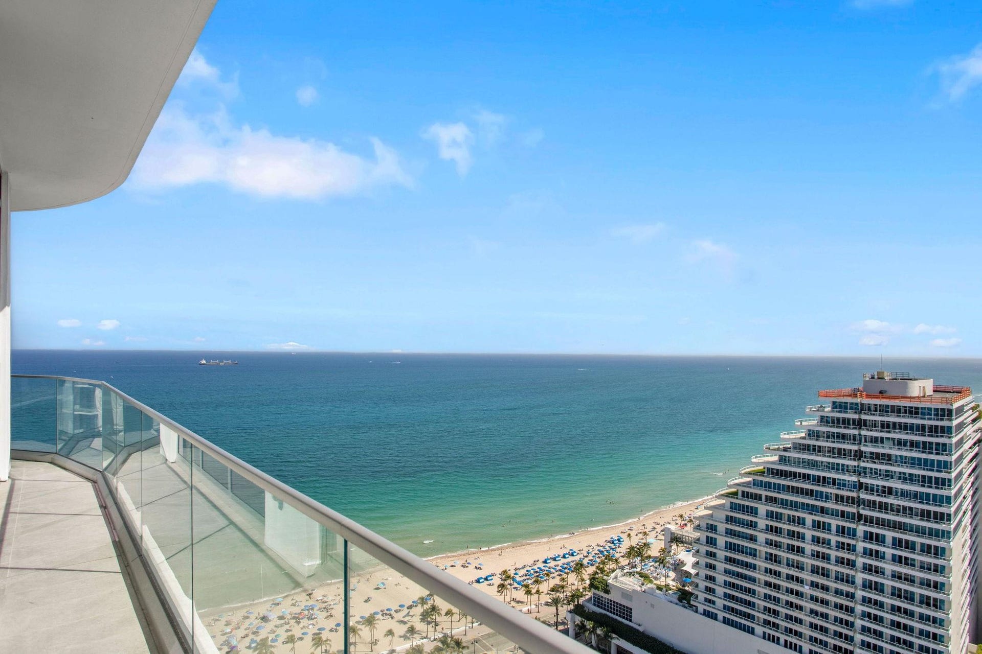 153 N Seabreeze Boulevard, #Ph 2601-s, Fort Lauderdale, FL 33304 Side Balcony view off Living Area