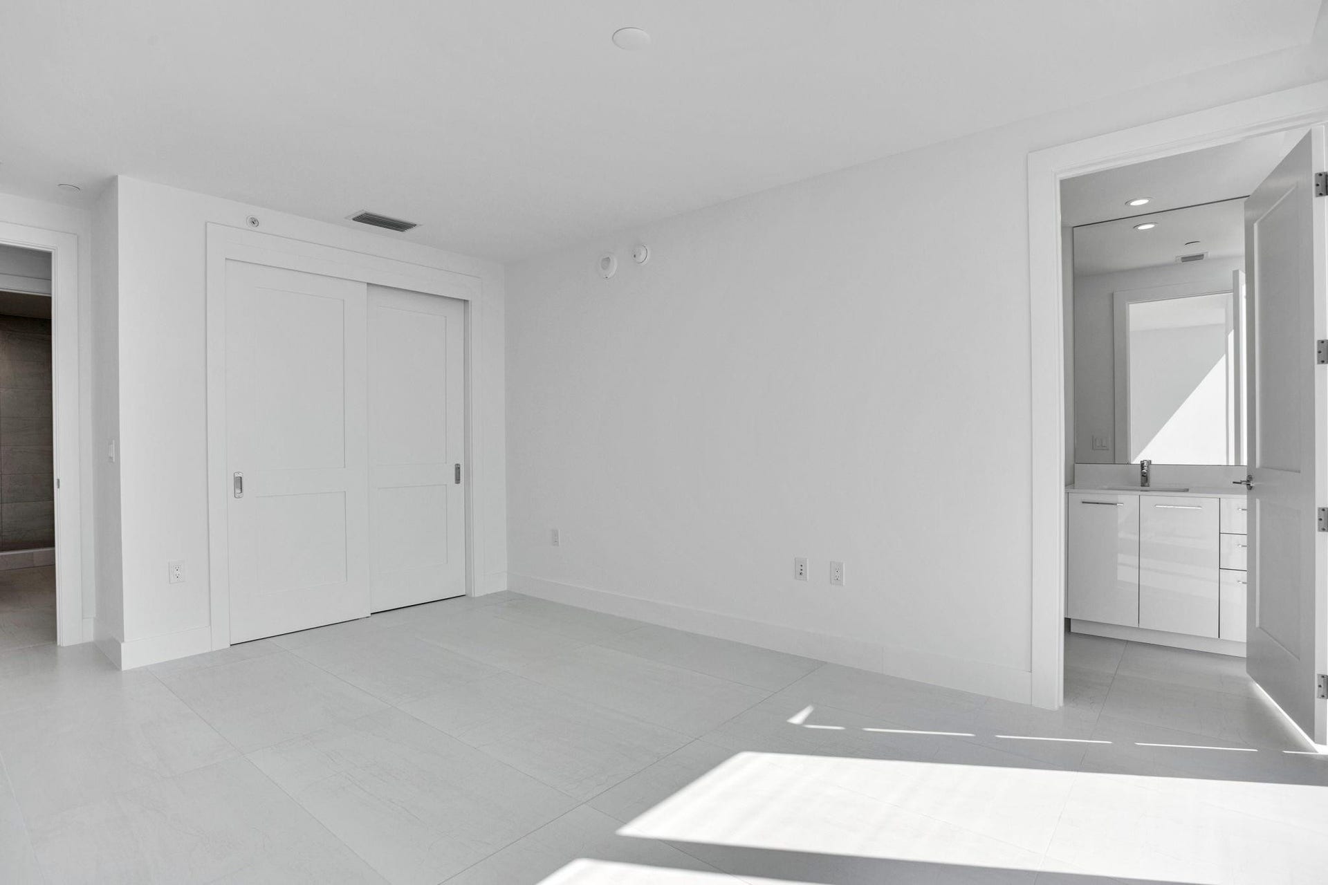 Guest suite (2)