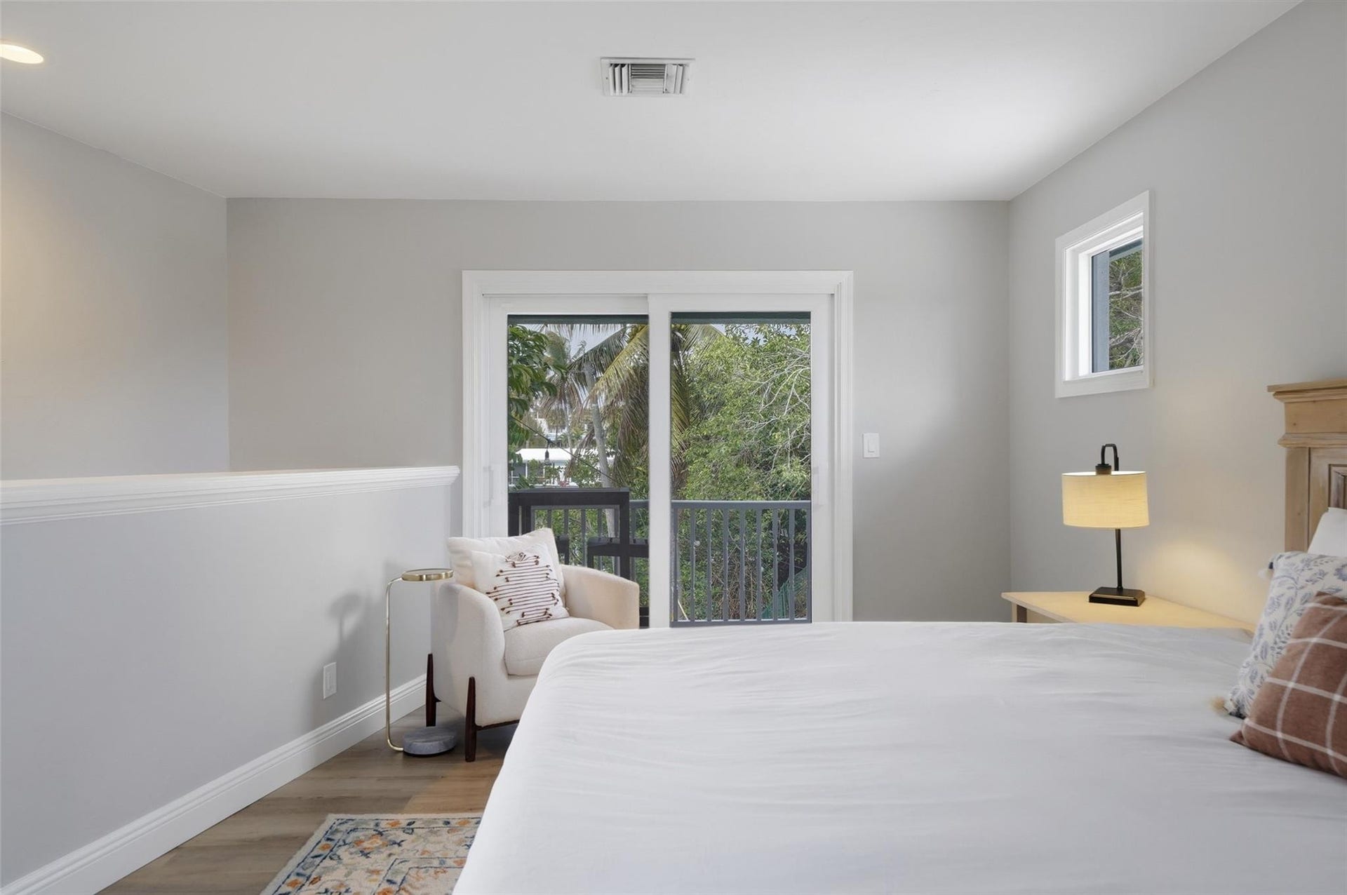 649 NW 30th Street, Wilton Manors, FL 33311 Photo 16
