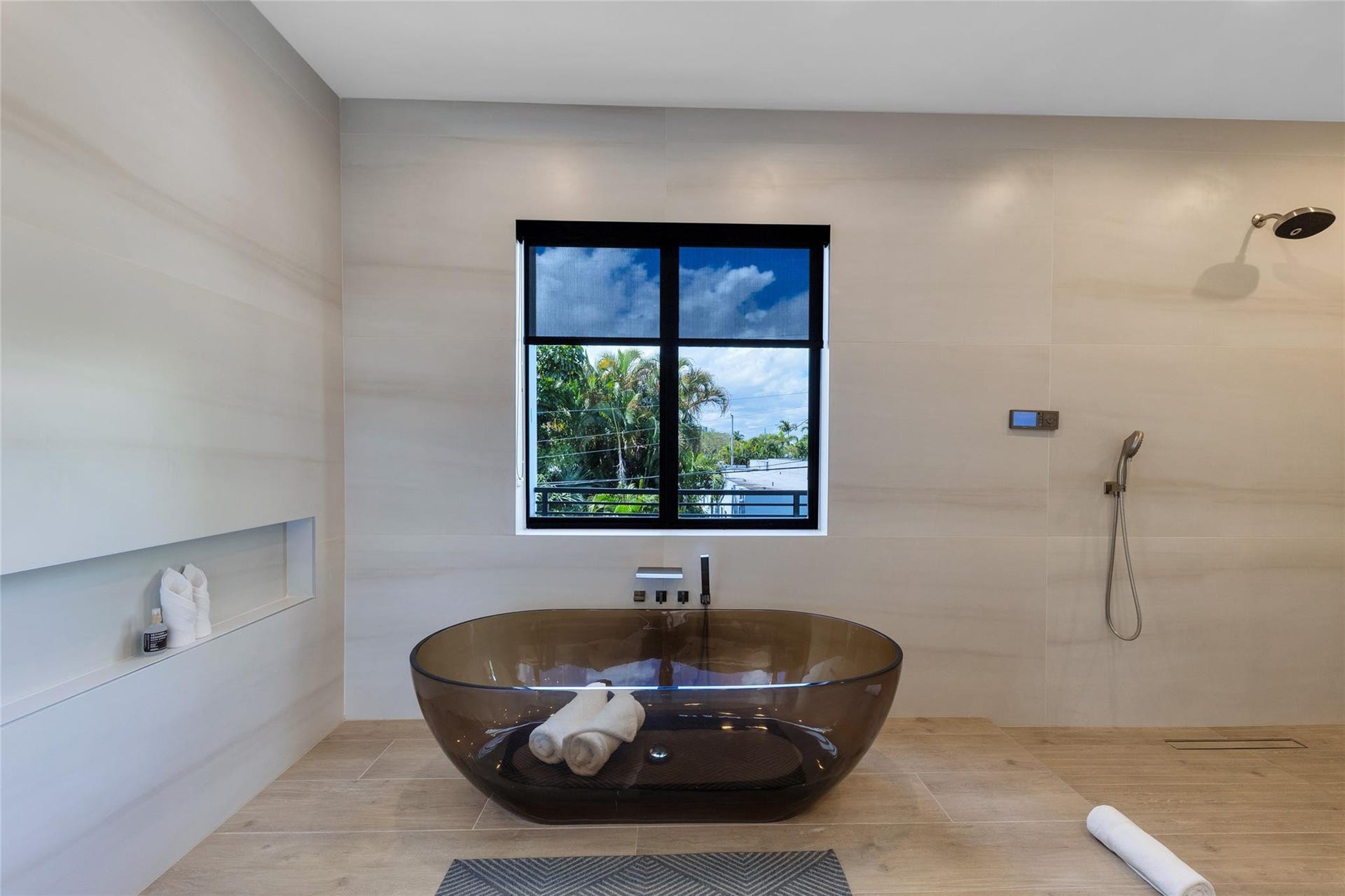 727 NE 17th Way, Fort Lauderdale, Fort Lauderdale, FL 33304 727 NE 17th Way, Fort Lauderdale, Fort Lauderdale, FL 33304