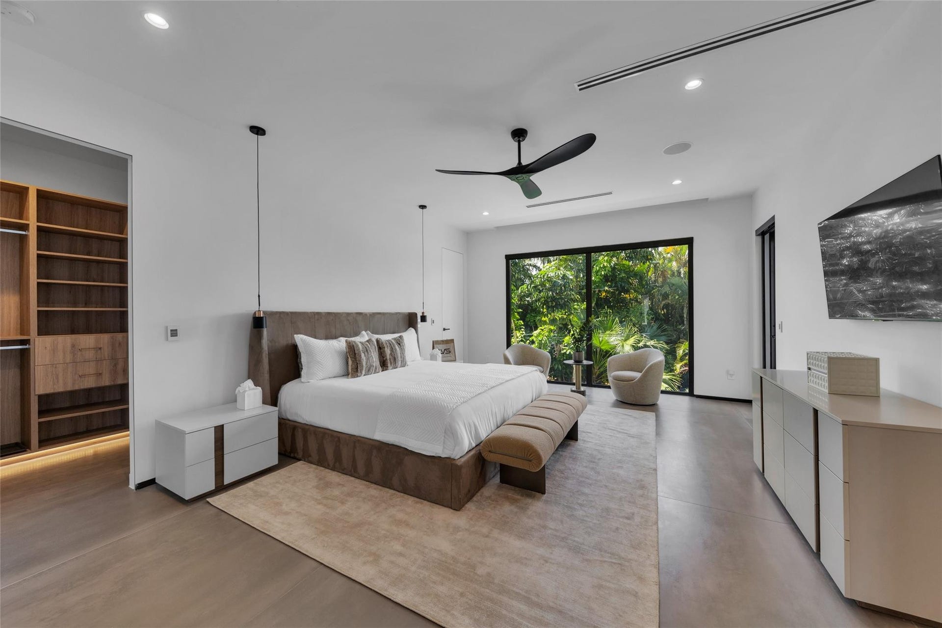 727 NE 17th Way, Fort Lauderdale, Fort Lauderdale, FL 33304 727 NE 17th Way, Fort Lauderdale, Fort Lauderdale, FL 33304