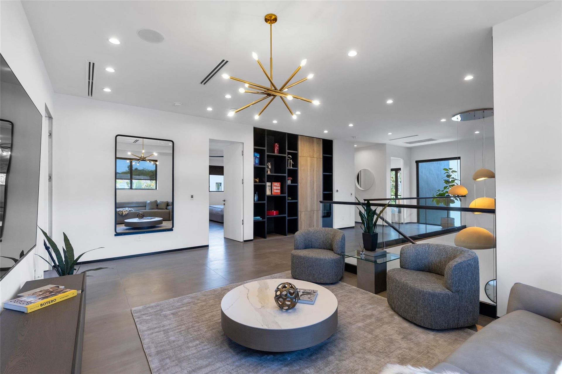 727 NE 17th Way, Fort Lauderdale, Fort Lauderdale, FL 33304 727 NE 17th Way, Fort Lauderdale, Fort Lauderdale, FL 33304