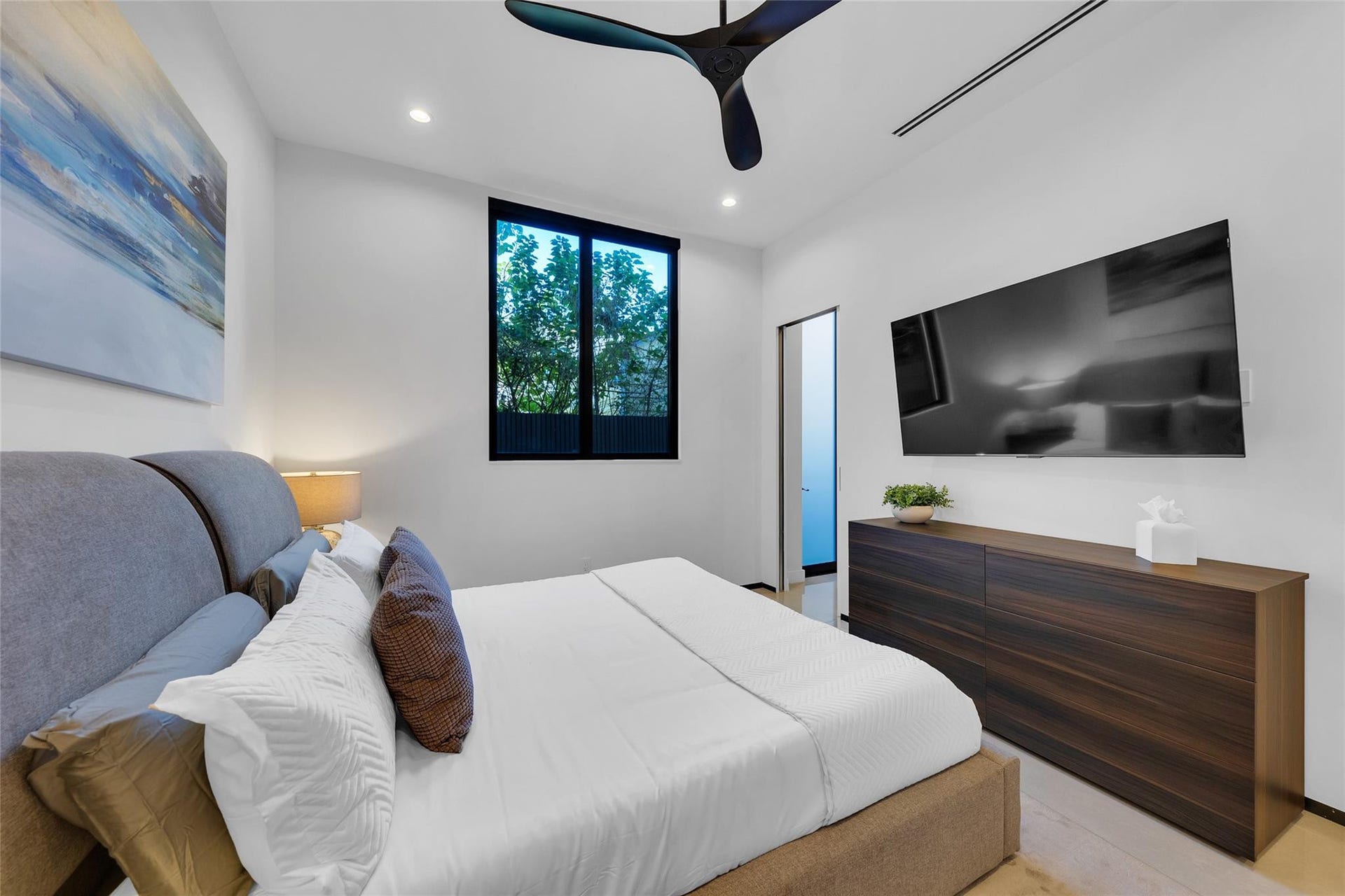 727 NE 17th Way, Fort Lauderdale, Fort Lauderdale, FL 33304 727 NE 17th Way, Fort Lauderdale, Fort Lauderdale, FL 33304
