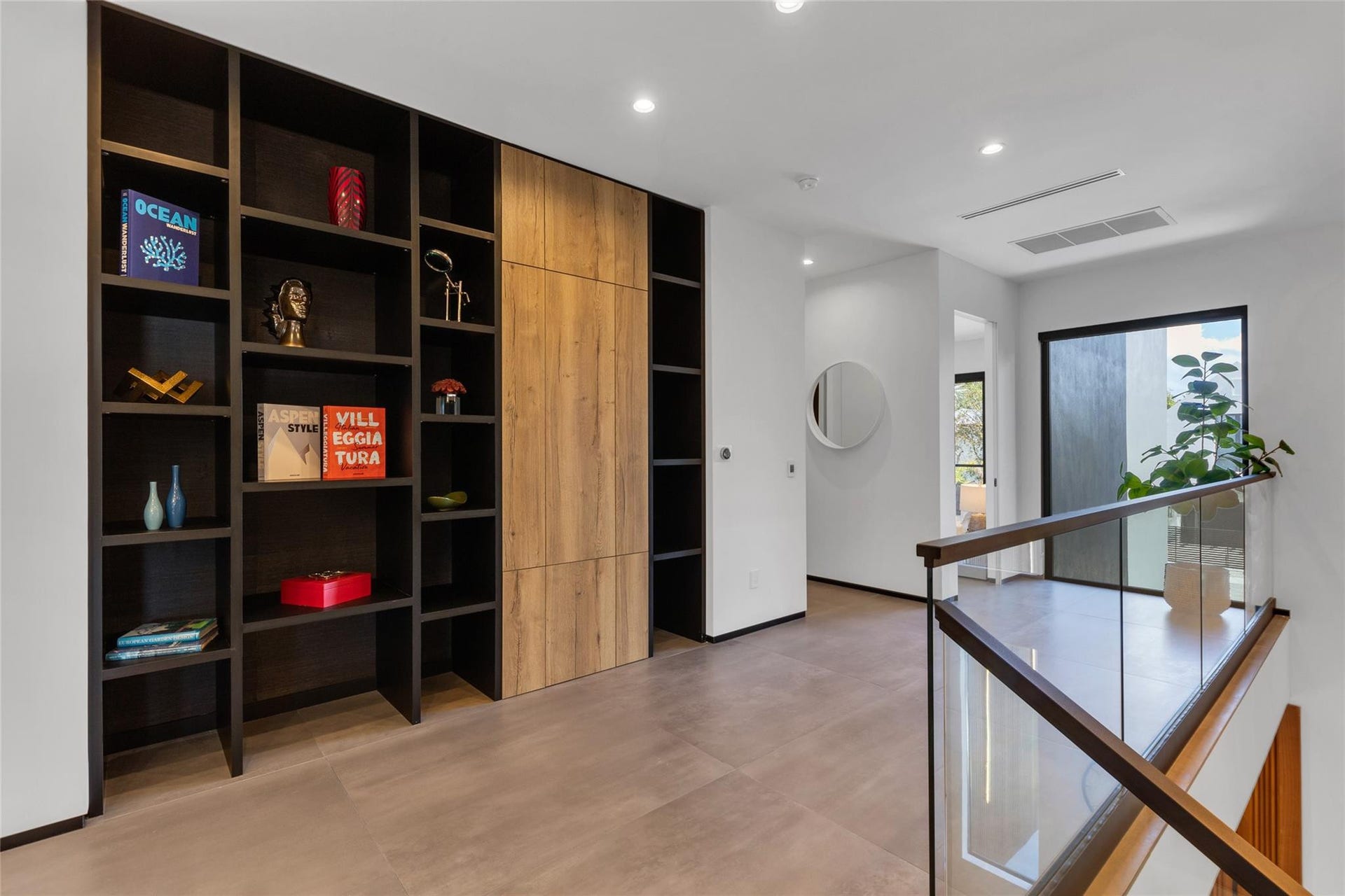 727 NE 17th Way, Fort Lauderdale, Fort Lauderdale, FL 33304 727 NE 17th Way, Fort Lauderdale, Fort Lauderdale, FL 33304