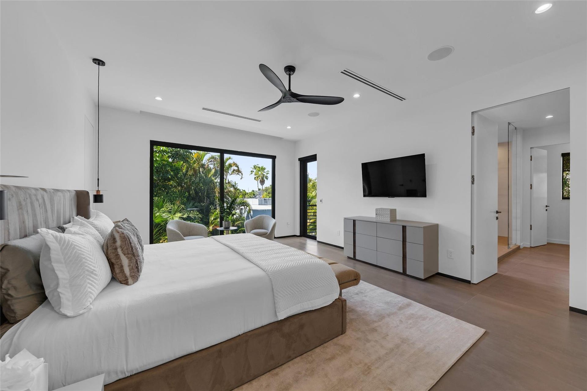 727 NE 17th Way, Fort Lauderdale, Fort Lauderdale, FL 33304 727 NE 17th Way, Fort Lauderdale, Fort Lauderdale, FL 33304