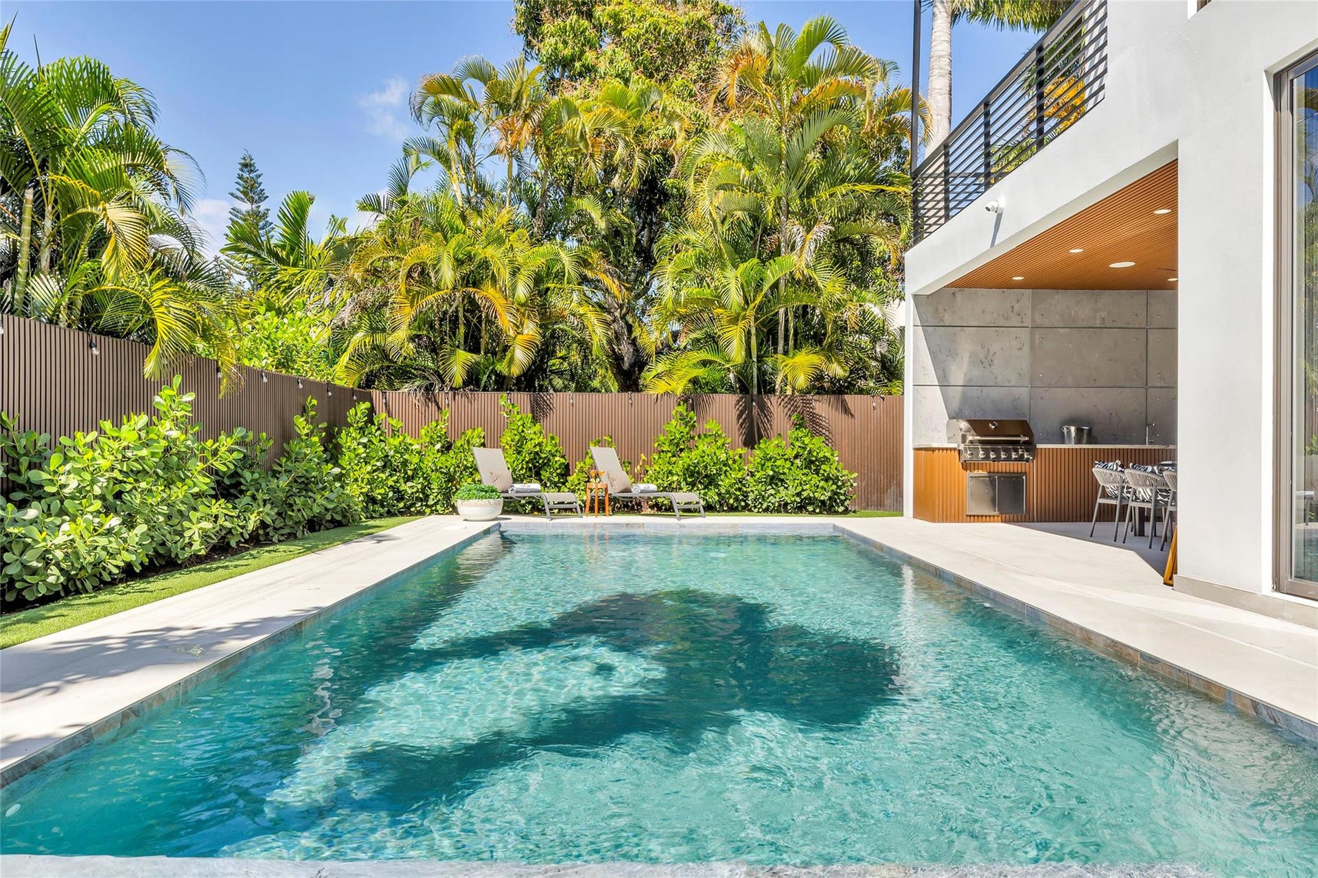 727 NE 17th Way, Fort Lauderdale, Fort Lauderdale, FL 33304 727 NE 17th Way, Fort Lauderdale, Fort Lauderdale, FL 33304