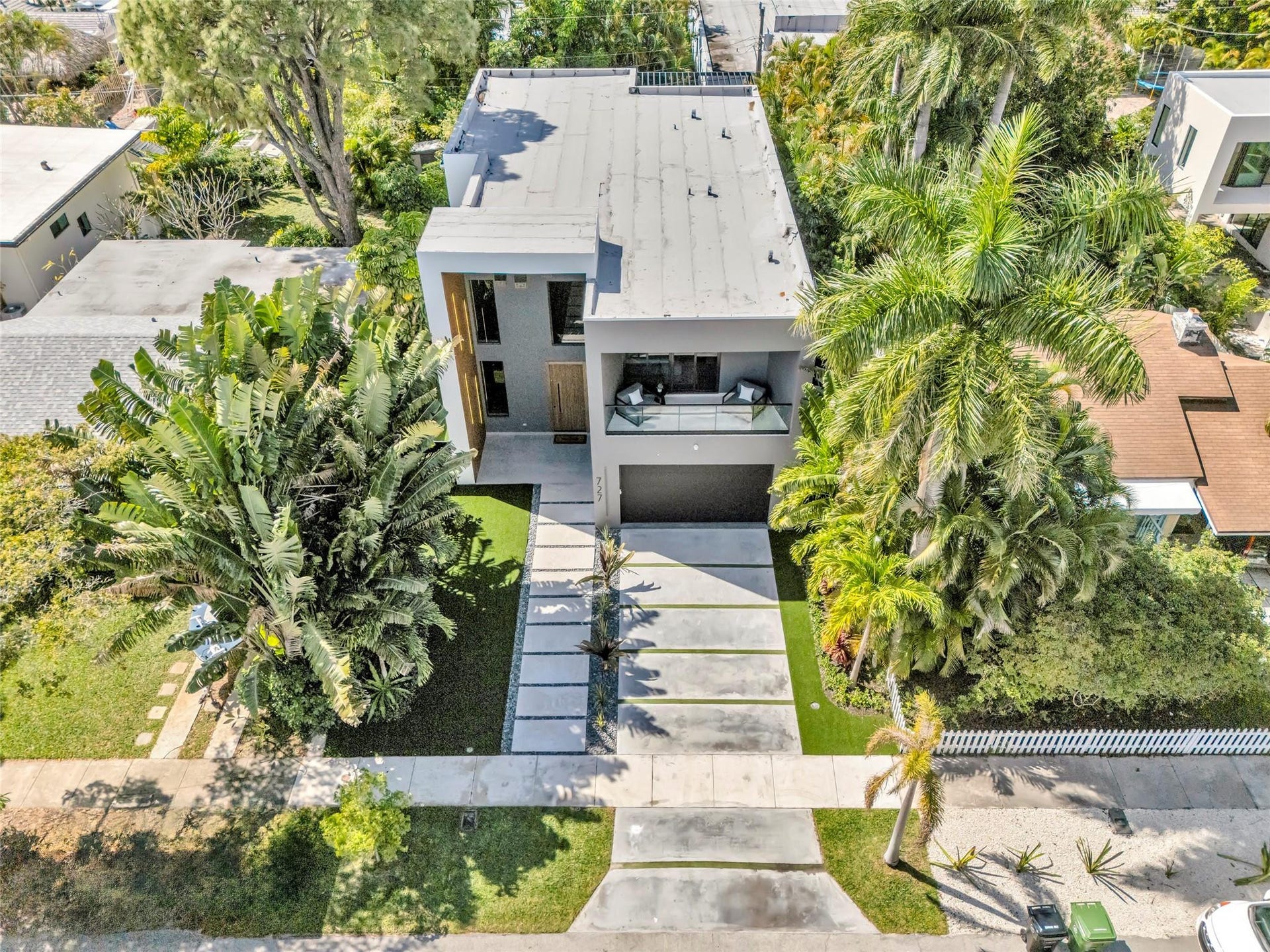 727 NE 17th Way, Fort Lauderdale, Fort Lauderdale, FL 33304 727 NE 17th Way, Fort Lauderdale, Fort Lauderdale, FL 33304