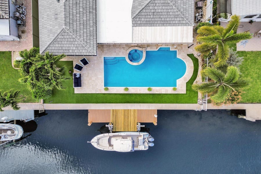 Property photo for 400 SE 5th Terrace, Pompano Beach, FL