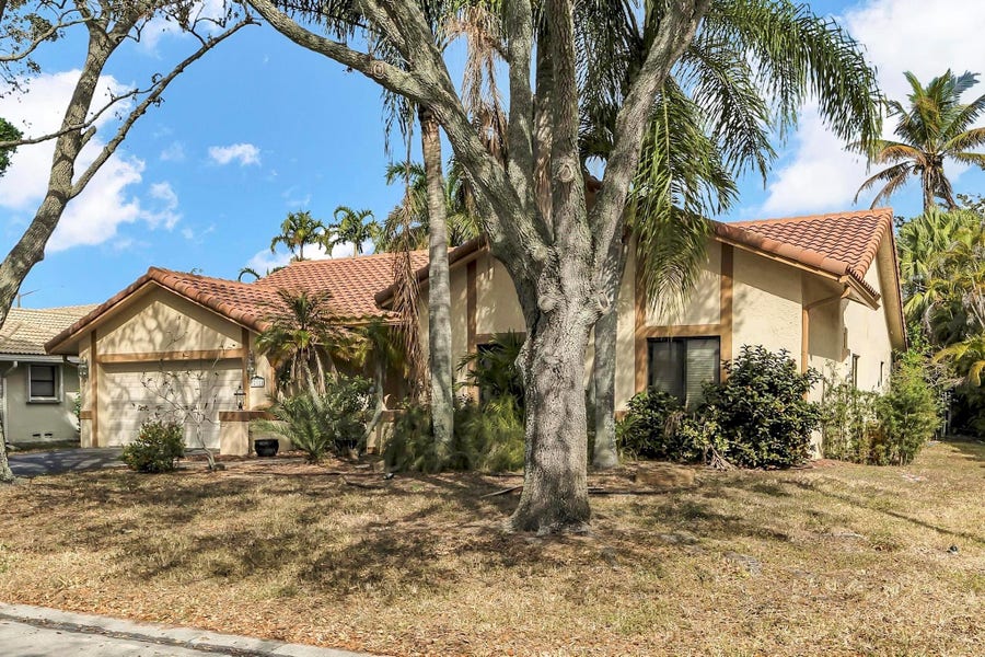 Property photo for 12121 NW 2nd Drive, Coral Springs, FL