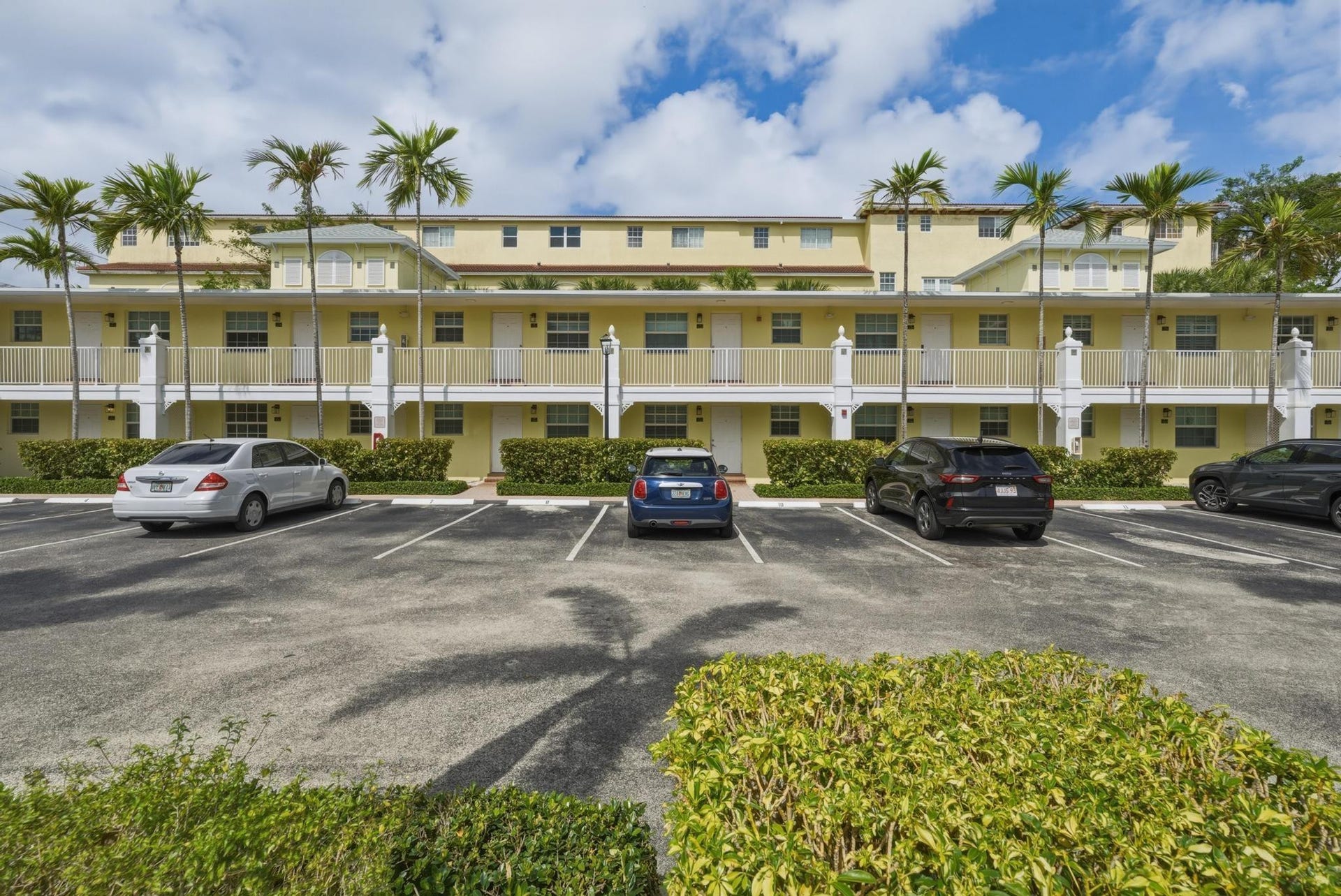 2660 NE 8th Avenue, #102, Wilton Manors, FL 33334 2660 NE 8th Avenue, #102, Wilton Manors, FL 33334