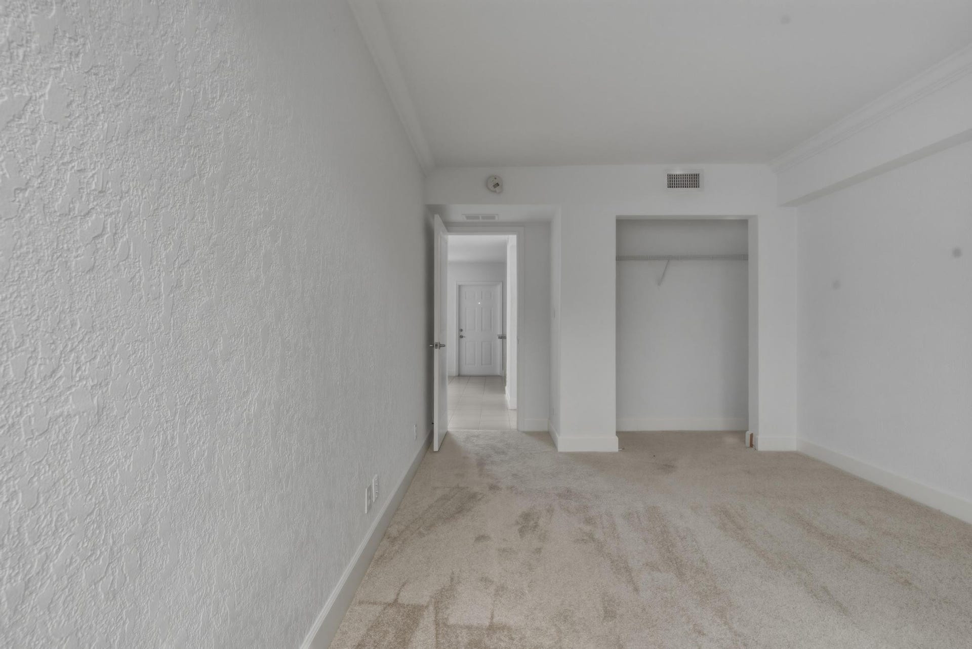2660 NE 8th Avenue, #102, Wilton Manors, FL 33334 2660 NE 8th Avenue, #102, Wilton Manors, FL 33334