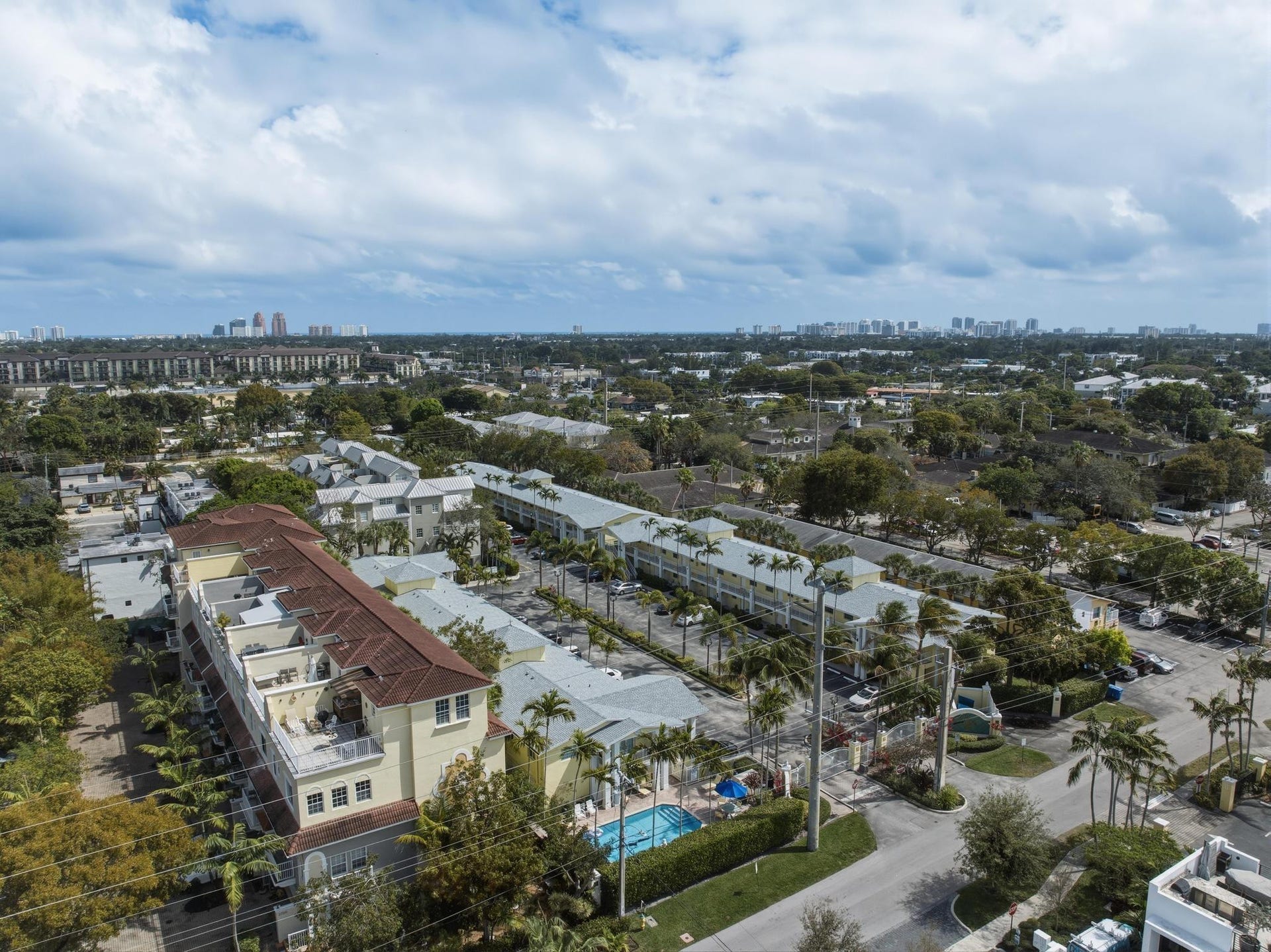 2660 NE 8th Avenue, #102, Wilton Manors, FL 33334 2660 NE 8th Avenue, #102, Wilton Manors, FL 33334