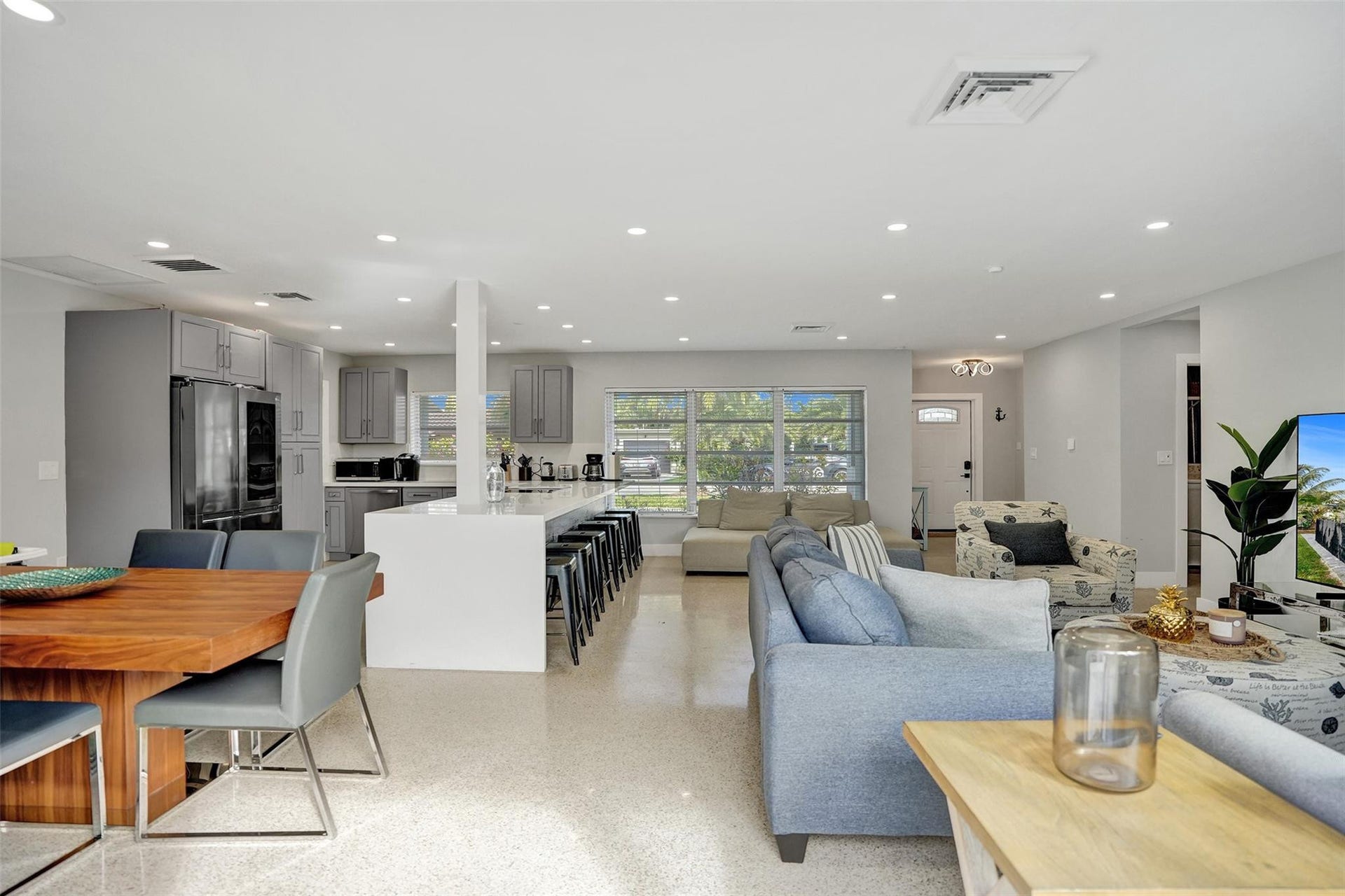 260 Allenwood Drive, Lauderdale By The Sea, FL 33308 260 Allenwood Drive, Lauderdale By The Sea, FL 33308