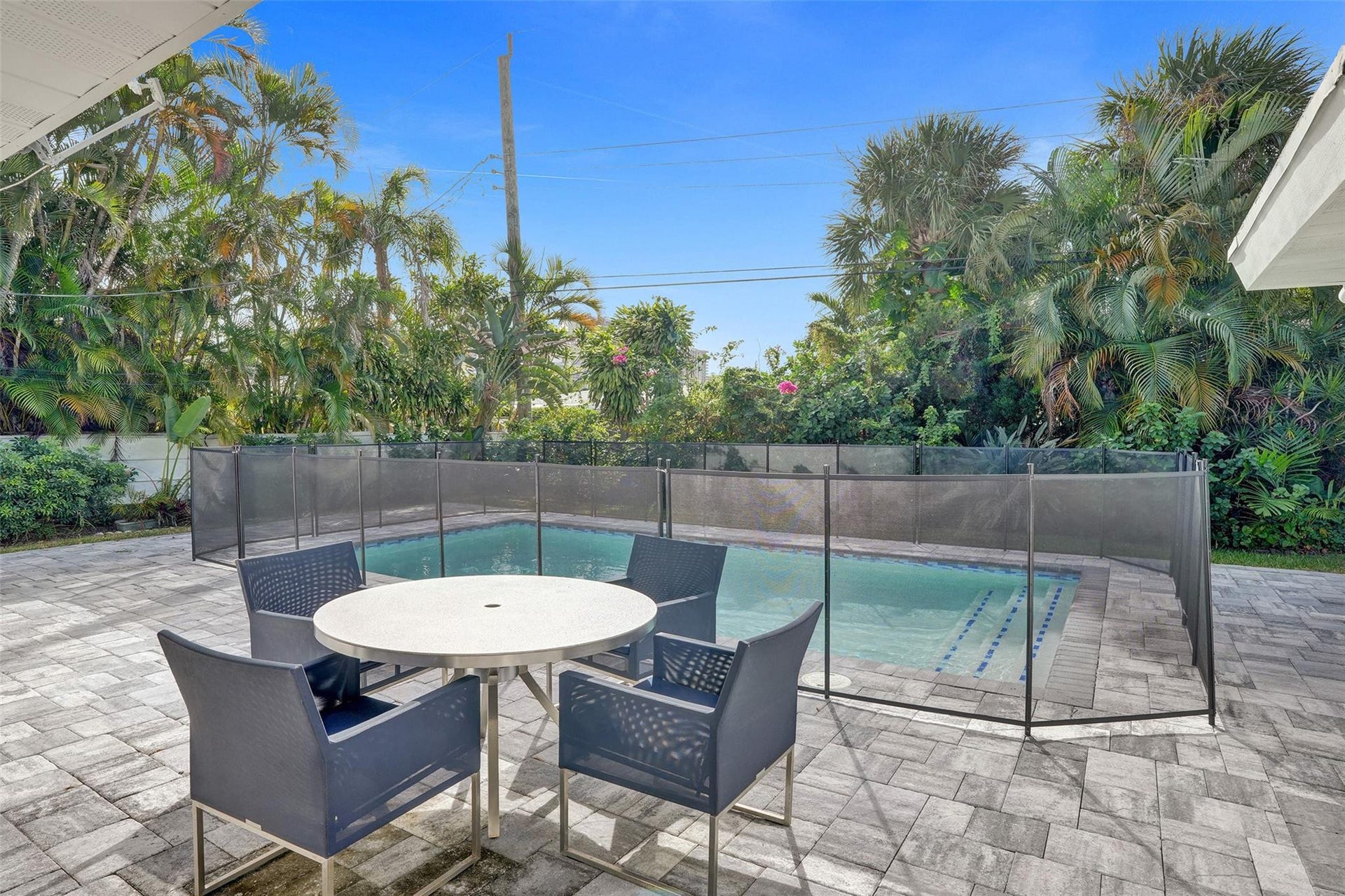 260 Allenwood Drive, Lauderdale By The Sea, FL 33308 260 Allenwood Drive, Lauderdale By The Sea, FL 33308