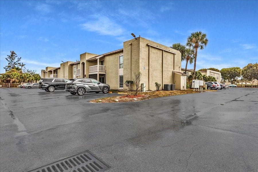 Property photo for 1500 N Congress Avenue, #C31, West Palm Beach, FL