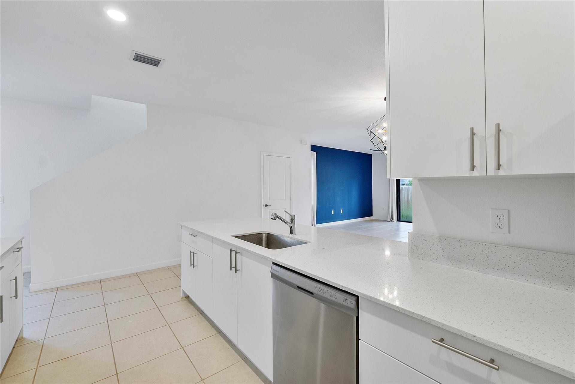 4973 Oakmont Drive, #1, Dania Beach, FL 33312 Photo 8