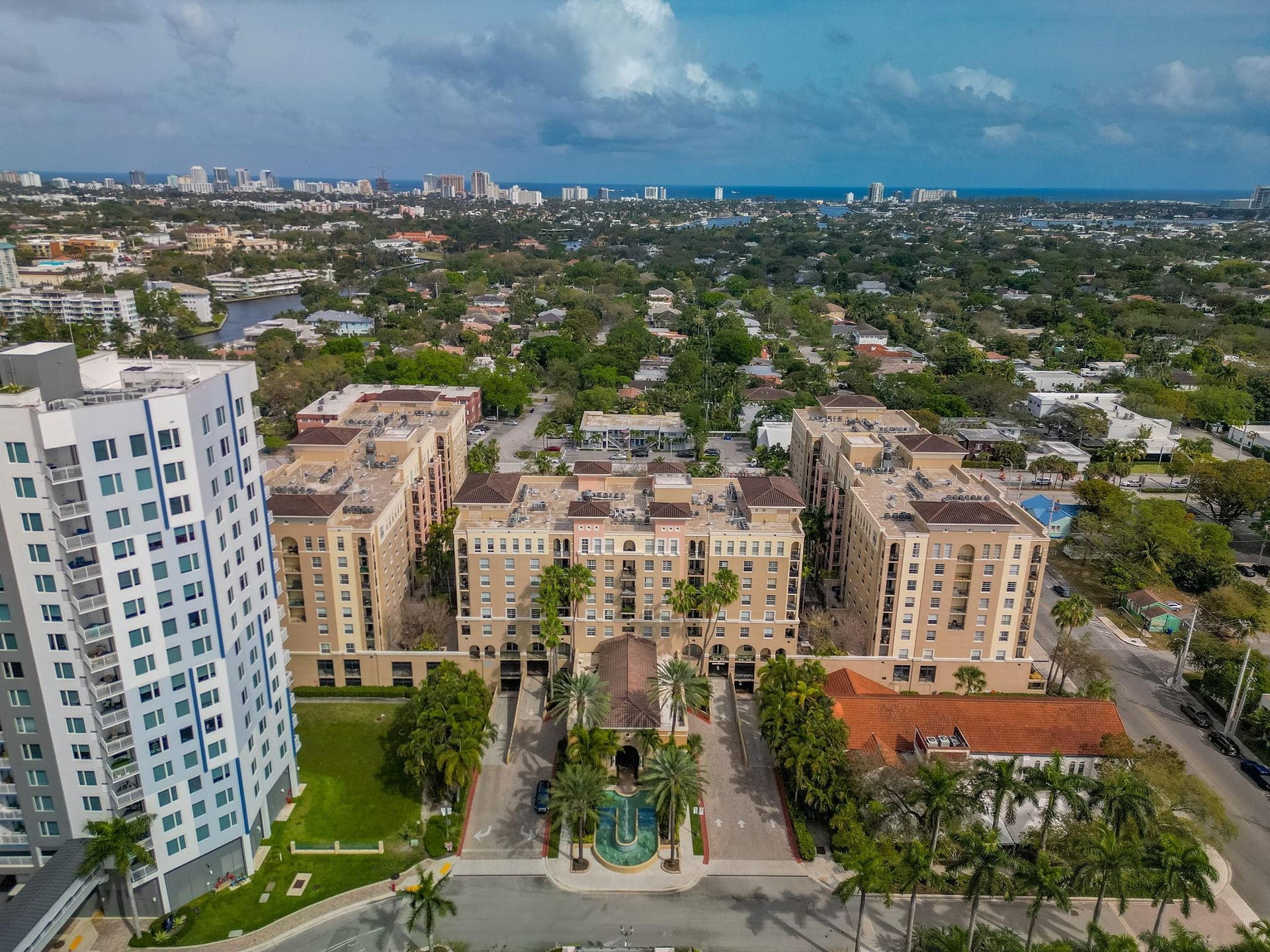 520 SE 5th Avenue, #2406, Fort Lauderdale, FL 33301