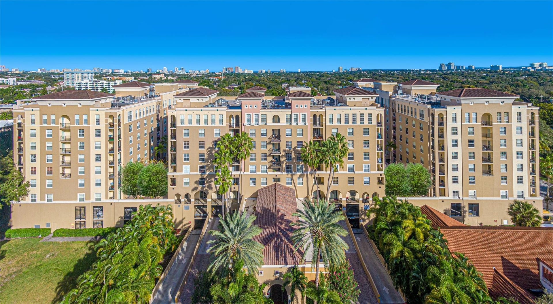 520 SE 5th Avenue, #2406, Fort Lauderdale, FL 33301