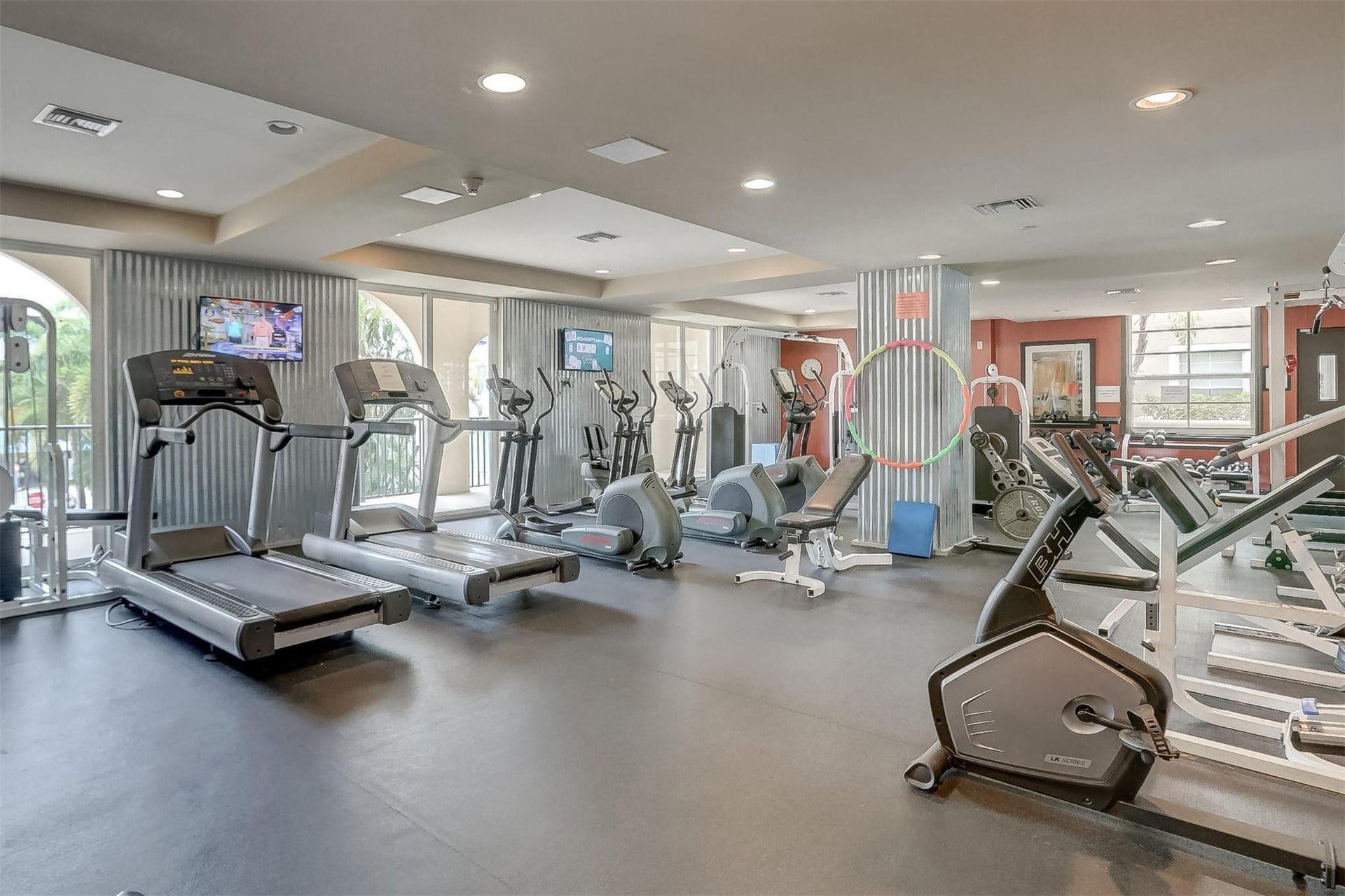 520 SE 5th Avenue, #2406, Fort Lauderdale, FL 33301