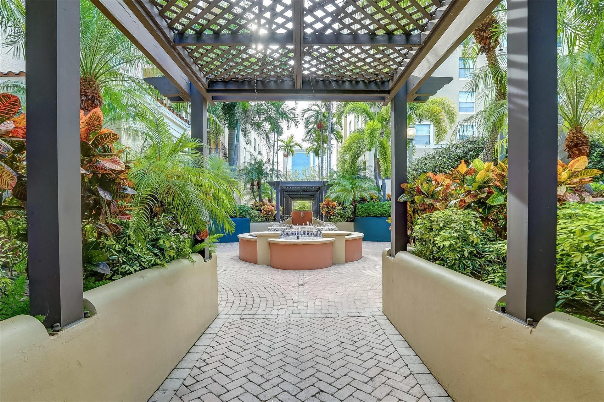 520 SE 5th Avenue, #2406, Fort Lauderdale, FL 33301