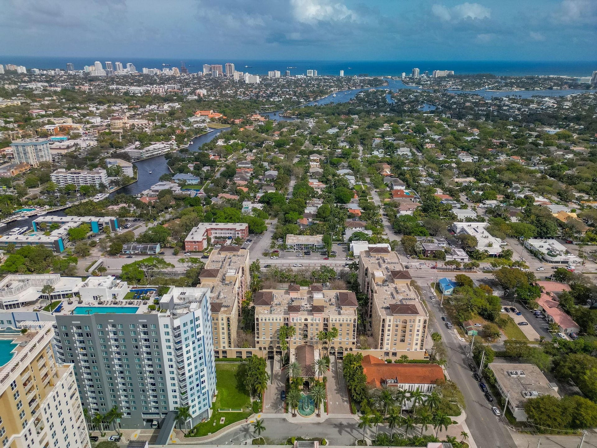 520 SE 5th Avenue, #2406, Fort Lauderdale, FL 33301