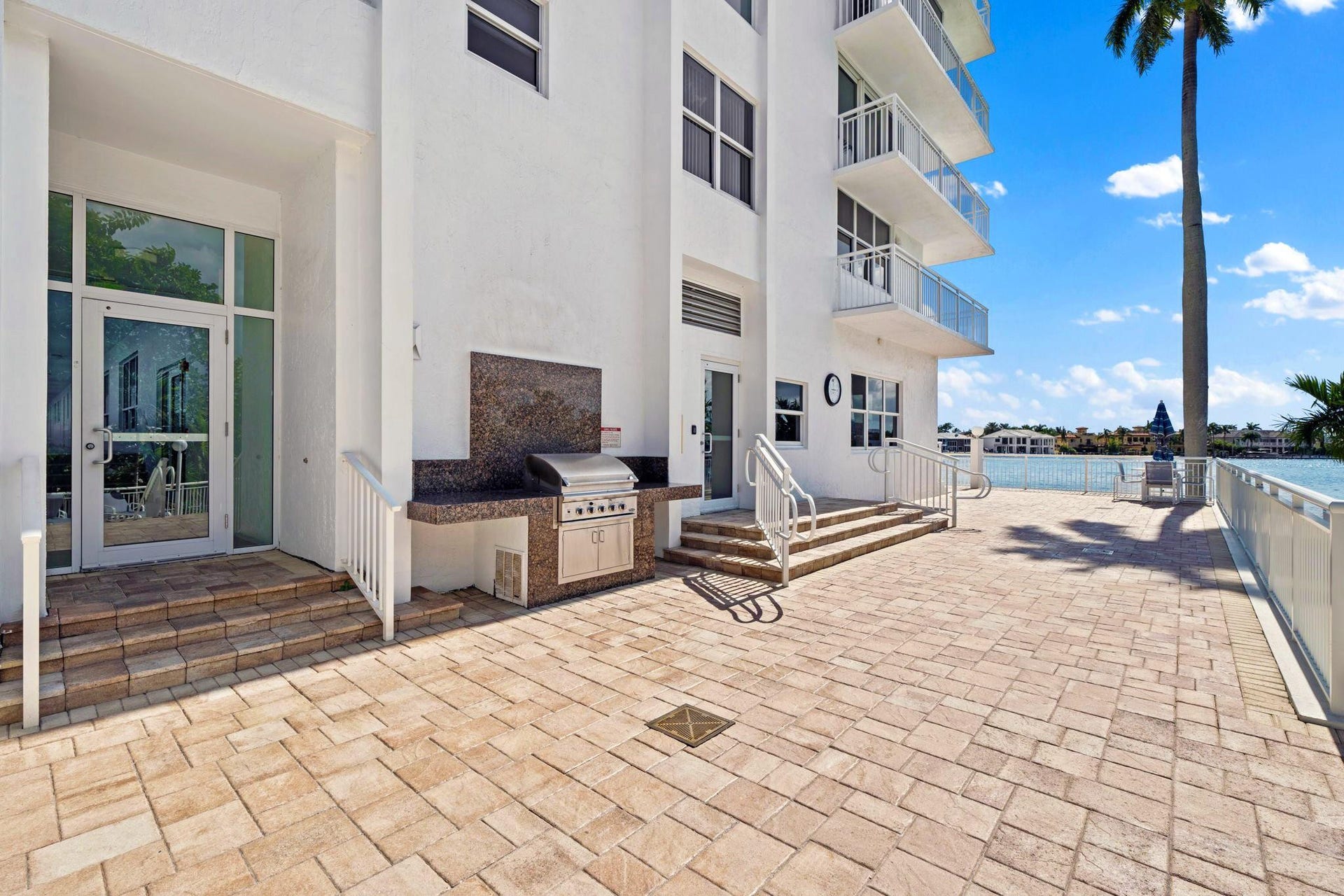 511 Bayshore Drive, #501, Fort Lauderdale, FL 33304 511 Bayshore Drive, #501, Fort Lauderdale, FL 33304